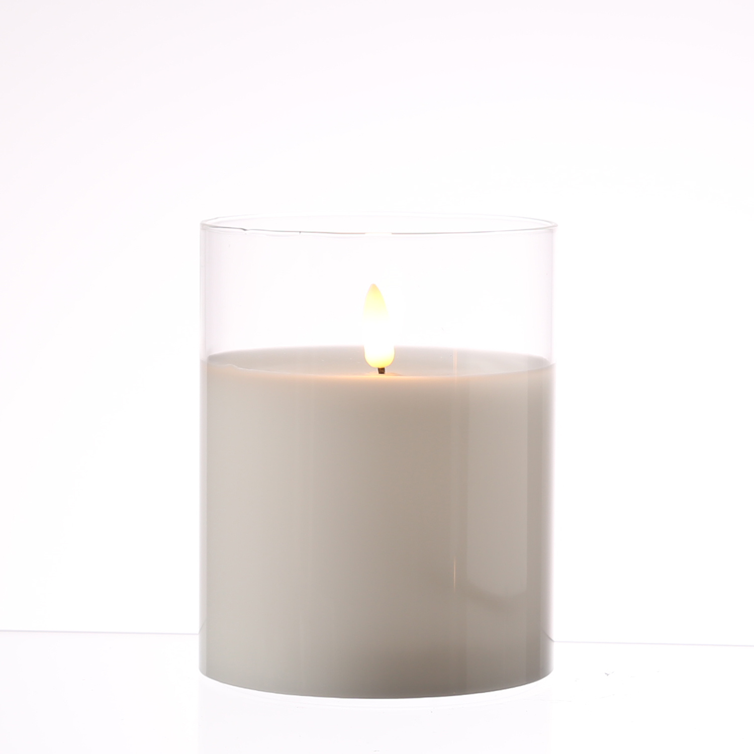 LED Kerze im Glas - Windlicht - Echtwachs - flackernde 3D Flamme - Timer - H: 12,5cm - D:10cm - weiß LED Kerze im Glas - Windlicht - Echtwachs - flackernde 3D Flamme - Timer - H: 12,5cm - D:10cm - weiß