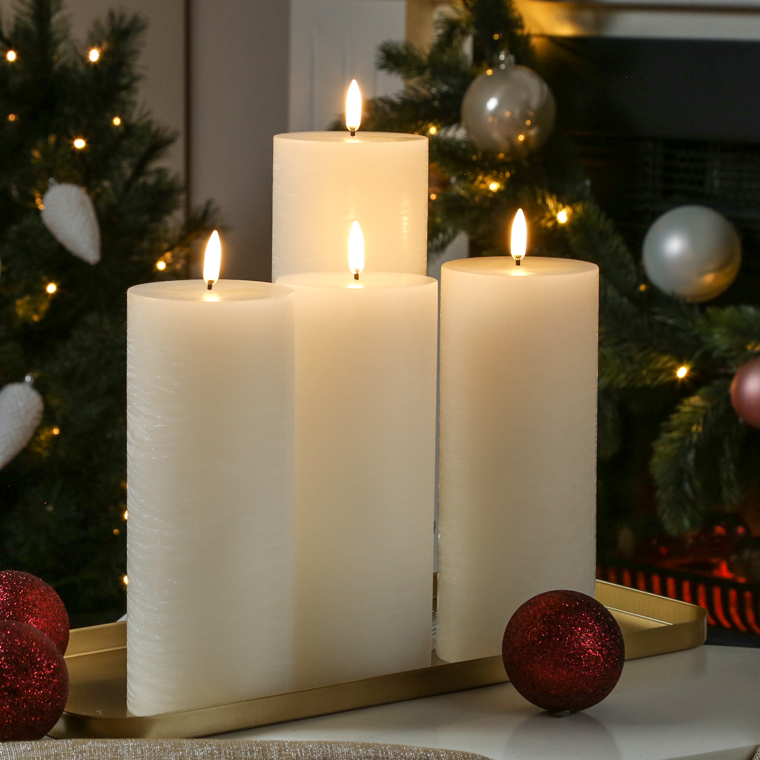 LED Kerzenset PIA - Rustik-Optik - H: 20cm - inkl. Batterien und Fernbedienung - creme - 4er Set LED Kerzenset PIA - Rustik-Optik - H: 20cm - inkl. Batterien und Fernbedienung - creme - 4er Set