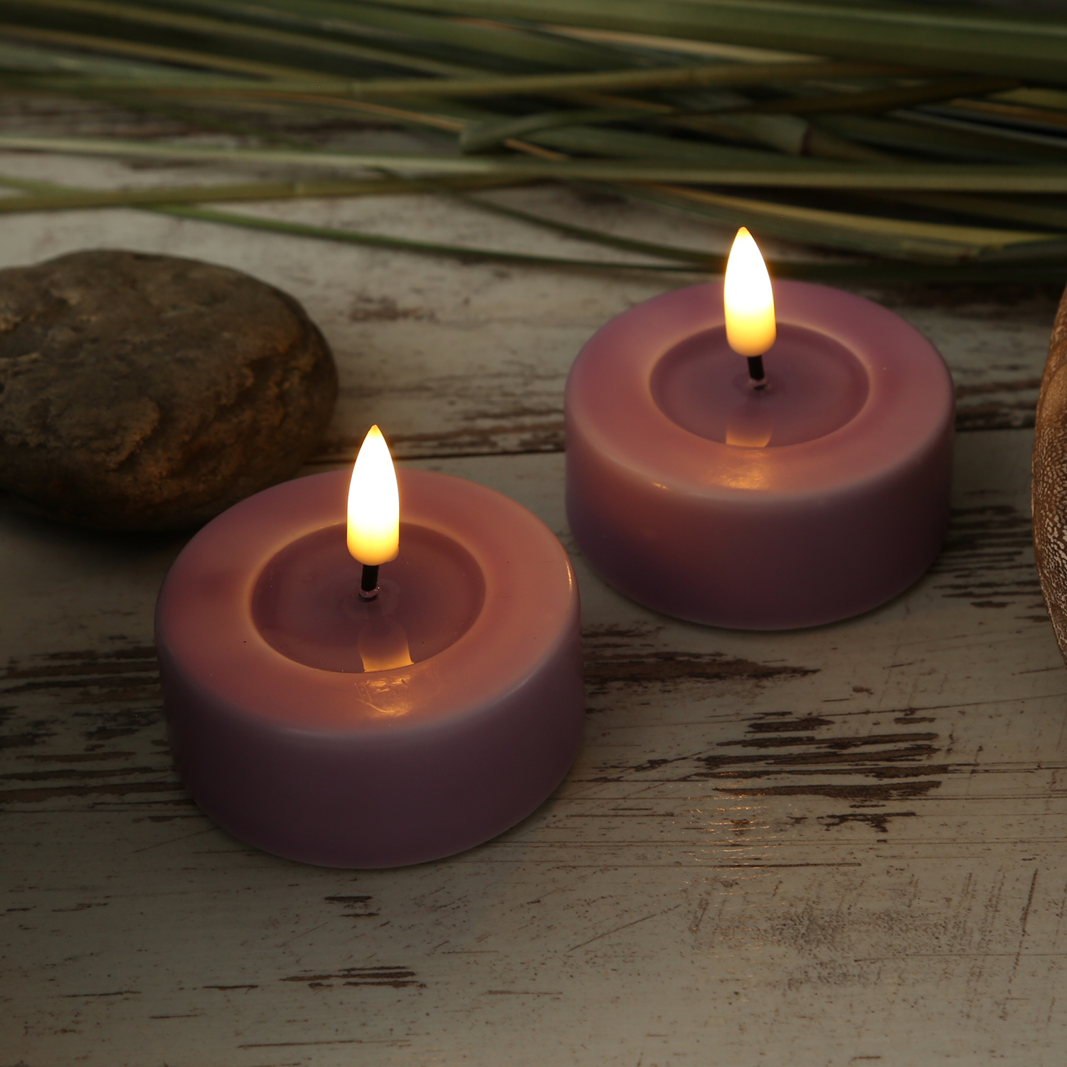 LED Teelichter MIA - realistische 3D Flamme - D: 6,1cm - Batteriebetrieb - lavendel - 2 Stück LED Teelichter MIA - realistische 3D Flamme - D: 6,1cm - Batteriebetrieb - lavendel - 2 Stück