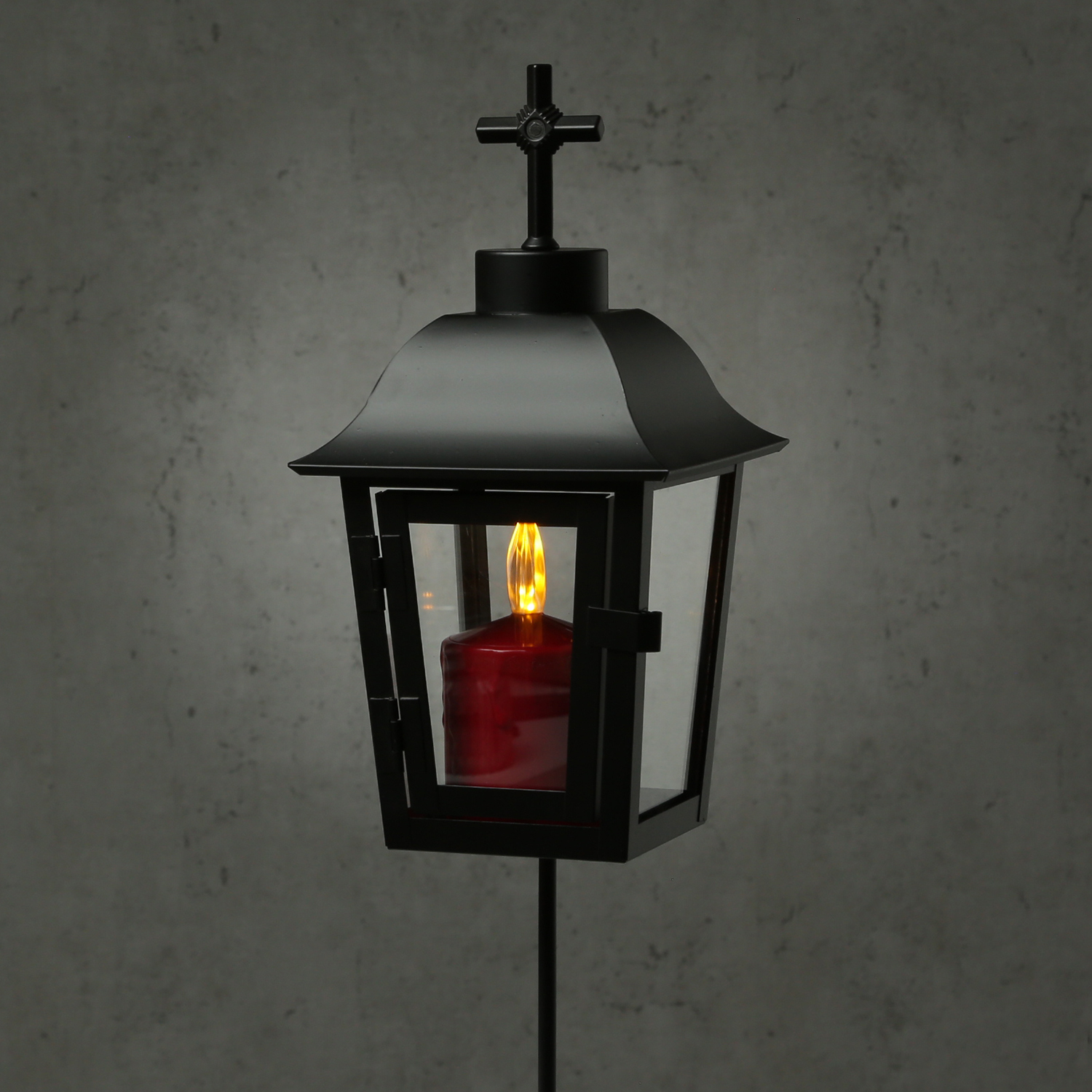 Grablaterne mit roter LED Kerze - Grablampe mit 2 wechselbaren Spitzen/Erdspieß - H: 51cm - schwarz