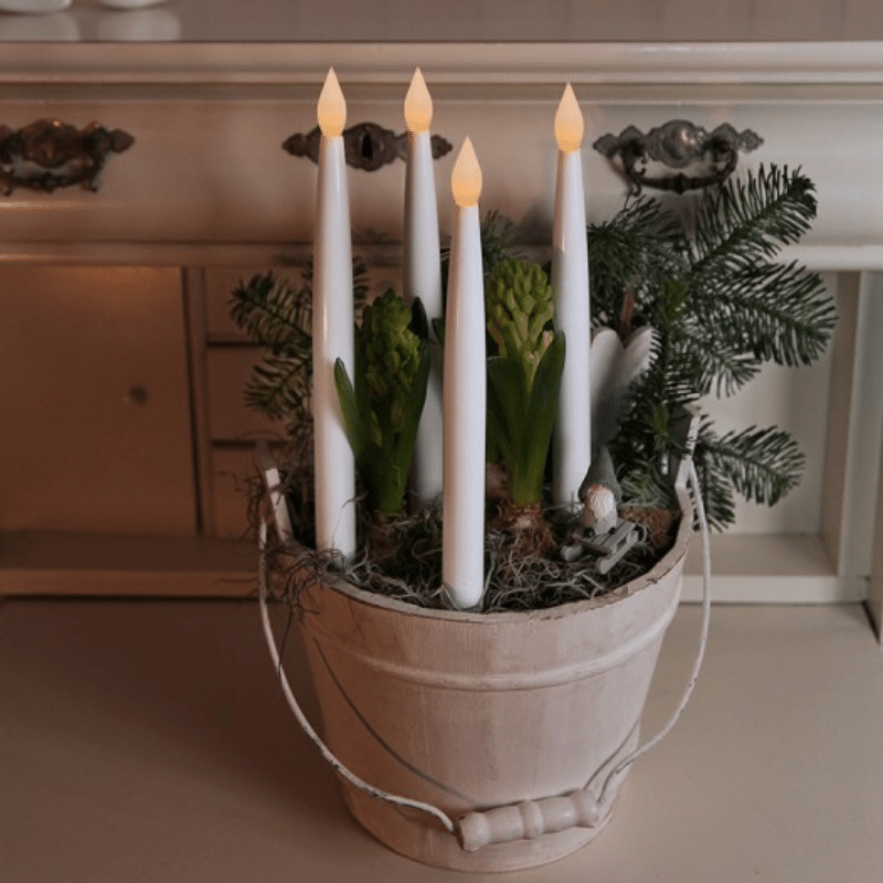 LED-Stabkerze "Paulina"- flackernde LED - H: 28cm - Batteriebetrieb - Fernbedienung - 4er Set - weiß LED-Stabkerze "Paulina"- flackernde LED - H: 28cm - Batteriebetrieb - Fernbedienung - 4er Set - weiß