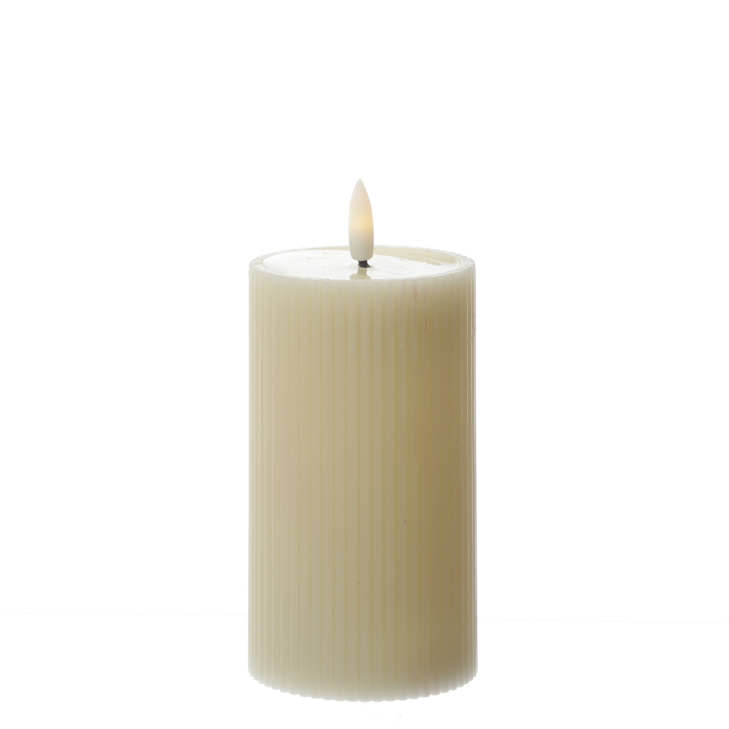 LED Kerze LIV - gerillt - Echtwachs - warmweiße 3D Flamme - H: 15,5cm - D: 7cm - Timer - creme