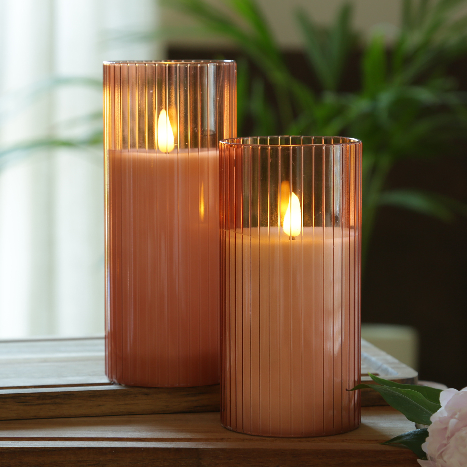 LED Kerze im Glas - Windlicht - Echtwachs - 3D Flamme - Timer - H: 17,5cm - D: 7,5cm - rosa LED Kerze im Glas - Windlicht - Echtwachs - 3D Flamme - Timer - H: 17,5cm - D: 7,5cm - rosa