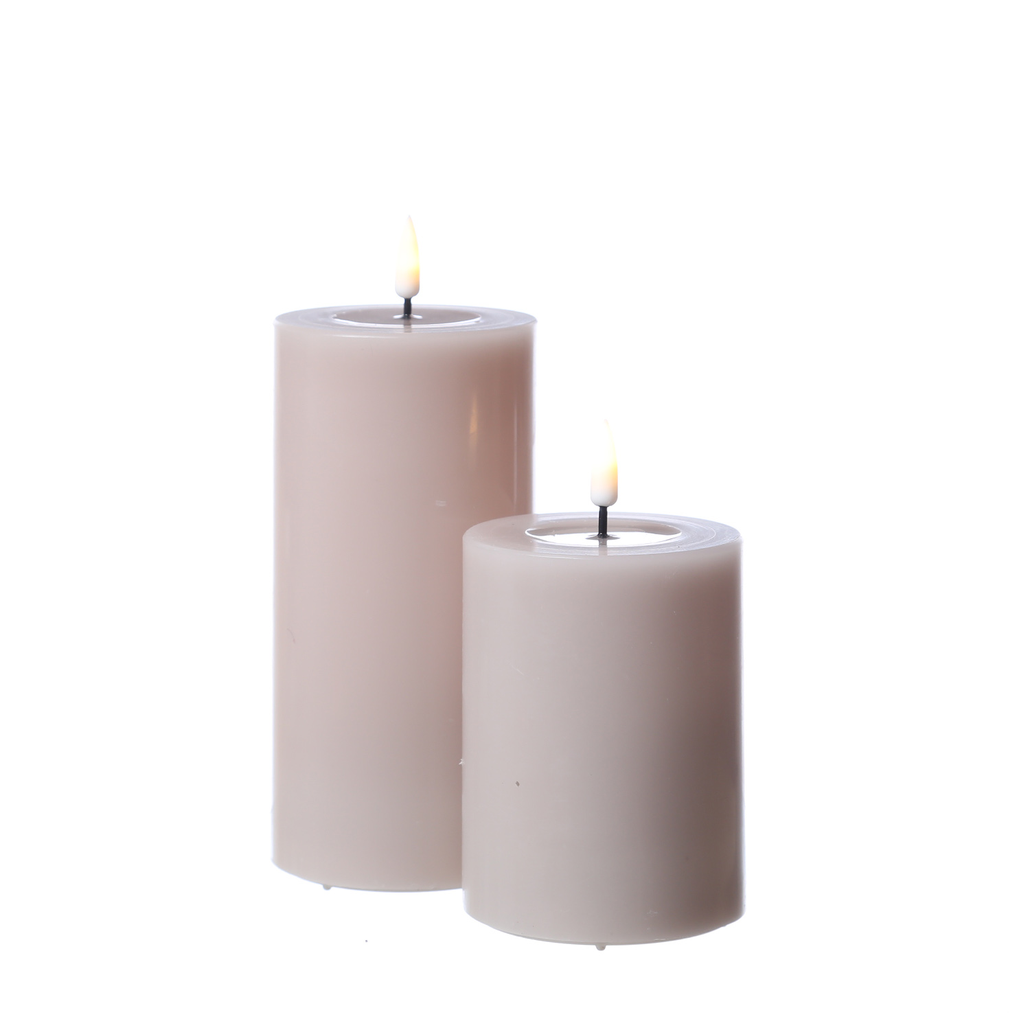 LED Stumpenkerze MIA - Echtwachs - realistische 3D Flamme - H: 15cm - D: 7,5cm - altrosa LED Stumpenkerze MIA - Echtwachs - realistische 3D Flamme - H: 15cm - D: 7,5cm - altrosa