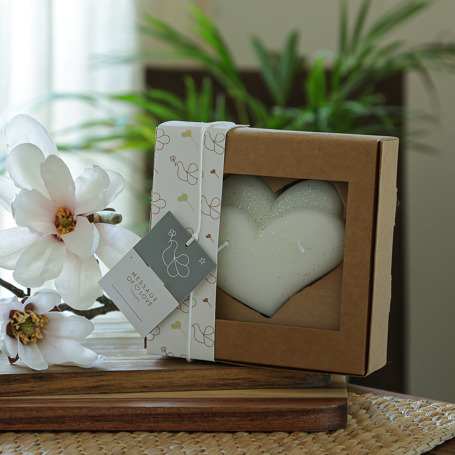Kerze Herz in Geschenkverpackung - zur Hochzeit, Muttertag, Valentinstag - 2-Docht - weiß Kerze Herz in Geschenkverpackung - zur Hochzeit, Muttertag, Valentinstag - 2-Docht - weiß