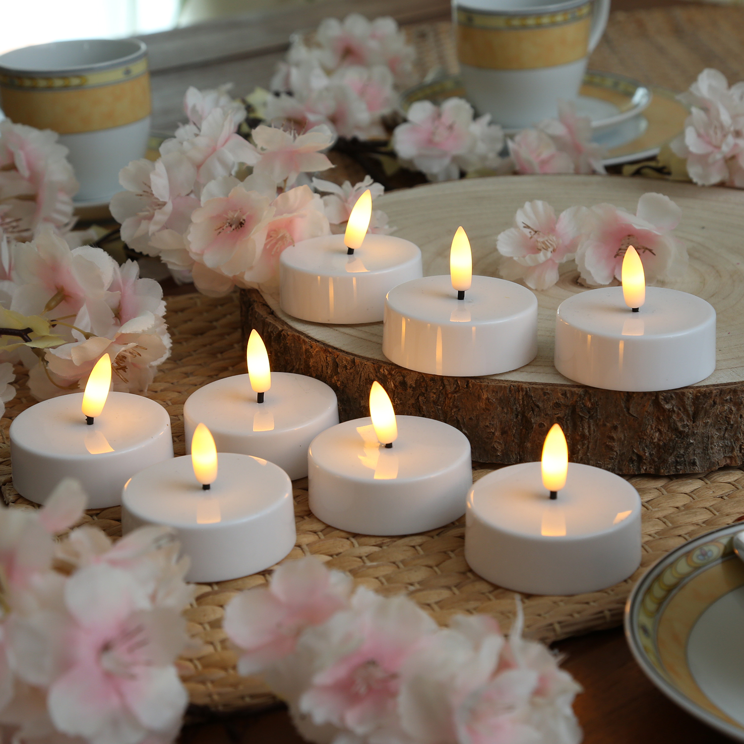 LED Maxi Teelichter - flackernde 3D Flamme - Kunststoff - D- 5-8cm - weiss - 2er Set