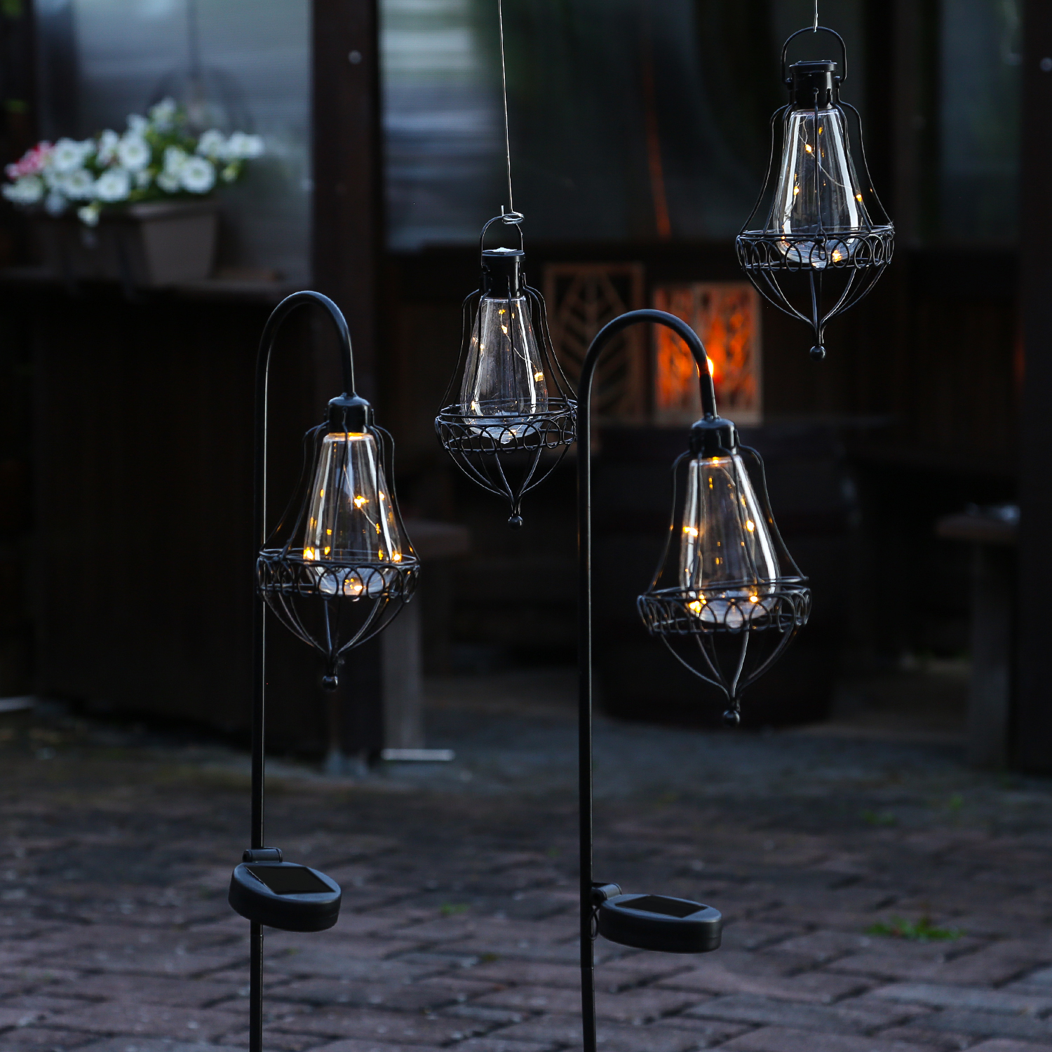 LED Solar Laternen und Gartenstecker - zwei Henkel u. zwei Erdspieße - D: 10cm - schwarz - 4er Set LED Solar Laternen und Gartenstecker - zwei Henkel u. zwei Erdspieße - D: 10cm - schwarz - 4er Set