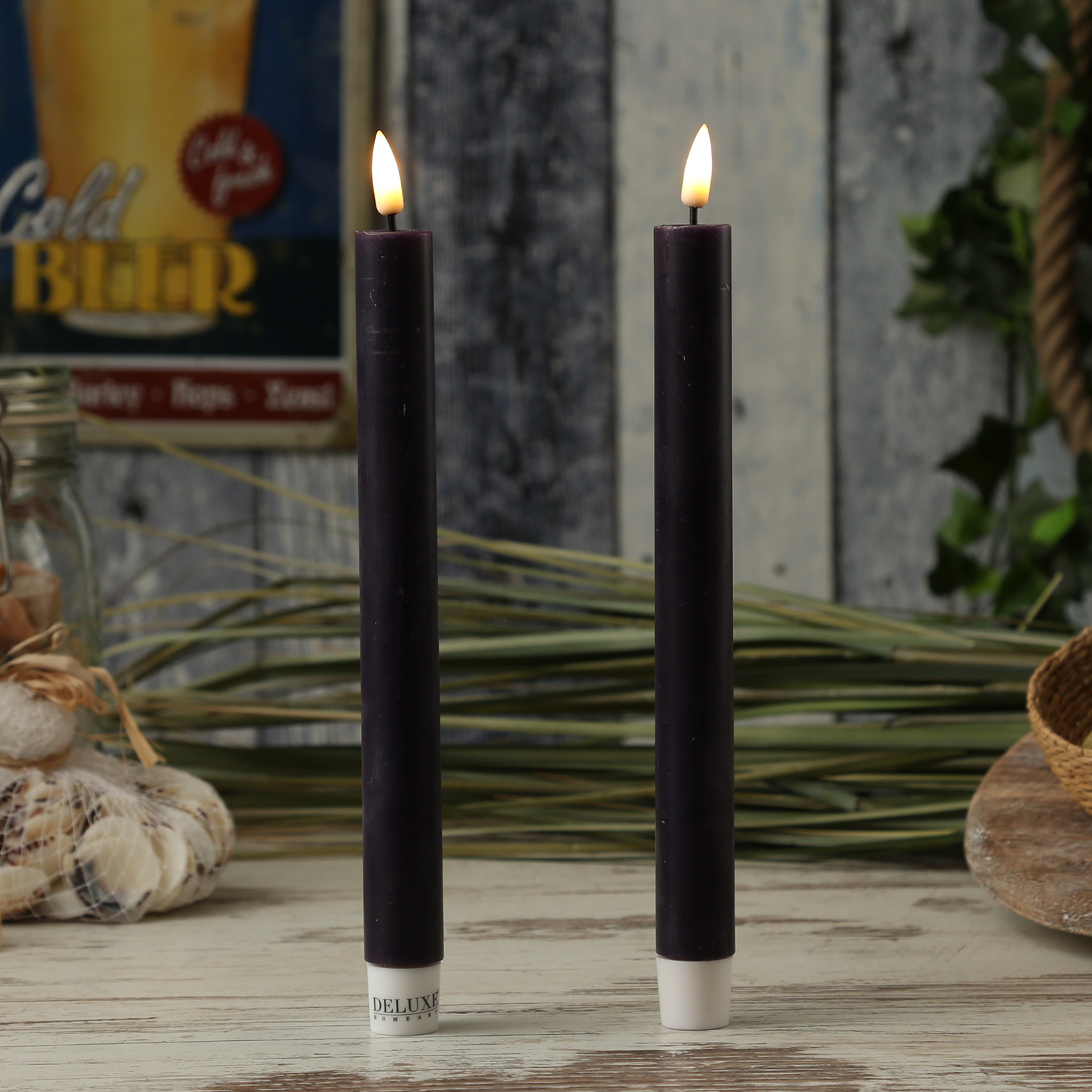 LED Stabkerzen MIA - Echtwachs - realistische 3D Flamme - H: 24cm - dunkellila - 2 Stk. LED Stabkerzen MIA - Echtwachs - realistische 3D Flamme - H: 24cm - dunkellila - 2 Stk.