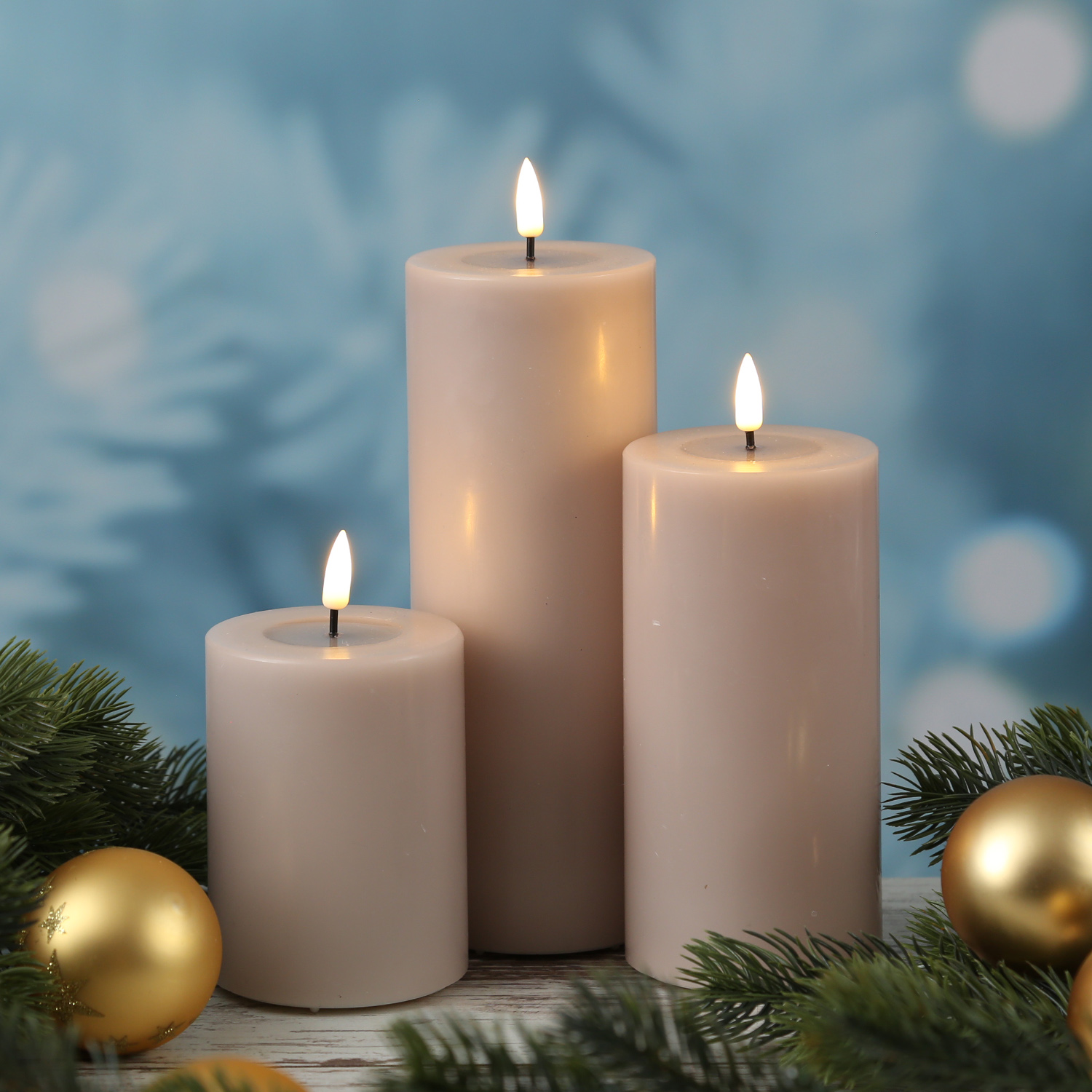 LED Stumpenkerze MIA - Echtwachs - realistische 3D Flamme - H: 15cm - D: 7,5cm - altrosa LED Stumpenkerze MIA - Echtwachs - realistische 3D Flamme - H: 15cm - D: 7,5cm - altrosa