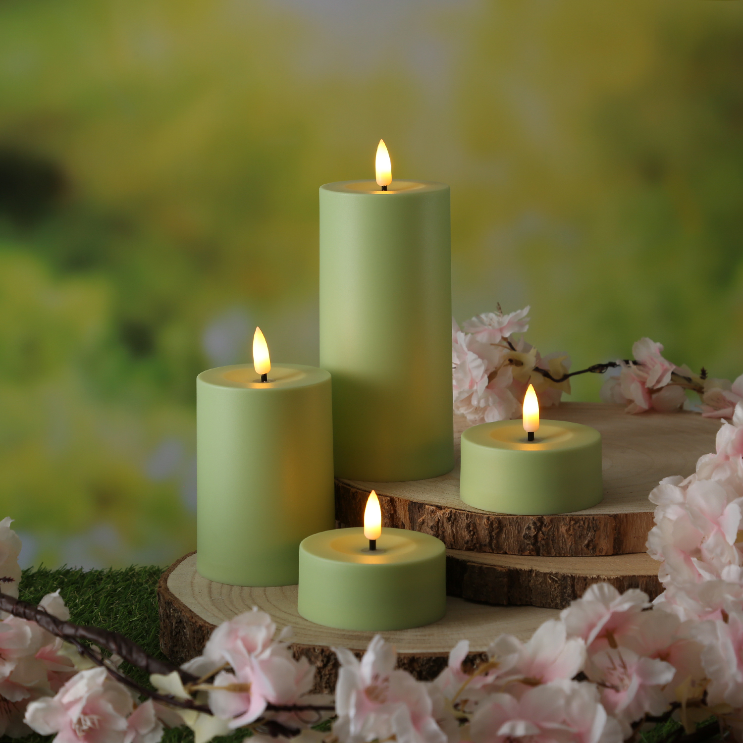 LED Solar Kerze - Outdoorkerze - H: 10cm, D: 7cm - Dämmerungssensor - für Außen - grün