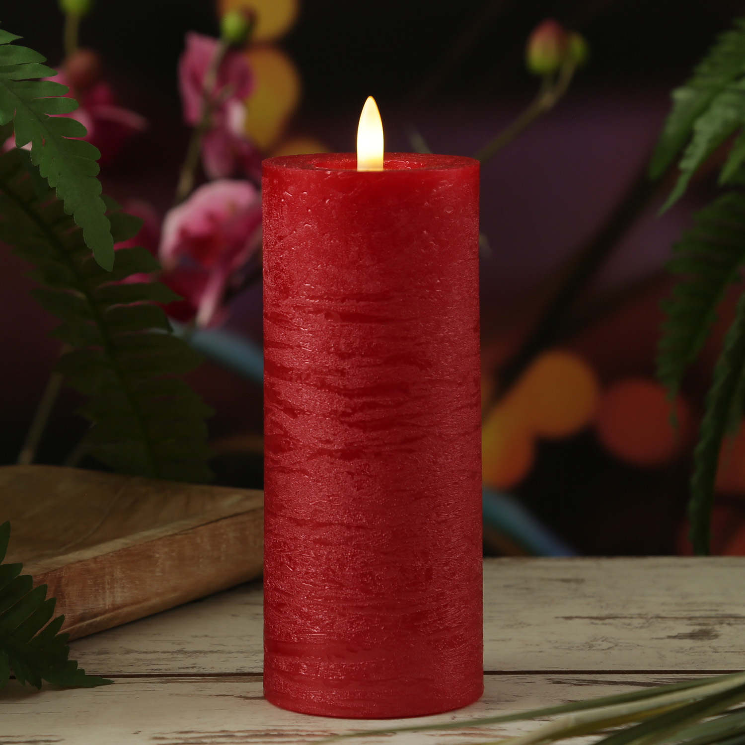LED Kerze LINA - Rustik-Optik - Echtwachs - 3D Flamme - H: 19cm - D: 7cm - Timer - rot LED Kerze LINA - Rustik-Optik - Echtwachs - 3D Flamme - H: 19cm - D: 7cm - Timer - rot