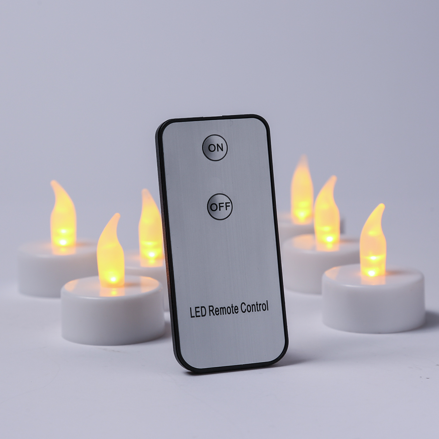 LED Teelichter - gelb flackernde Flamme - mit Fernbedienung - D: 3,8cm - weiß - 6er Set LED Teelichter - gelb flackernde Flamme - mit Fernbedienung - D: 3,8cm - weiß - 6er Set