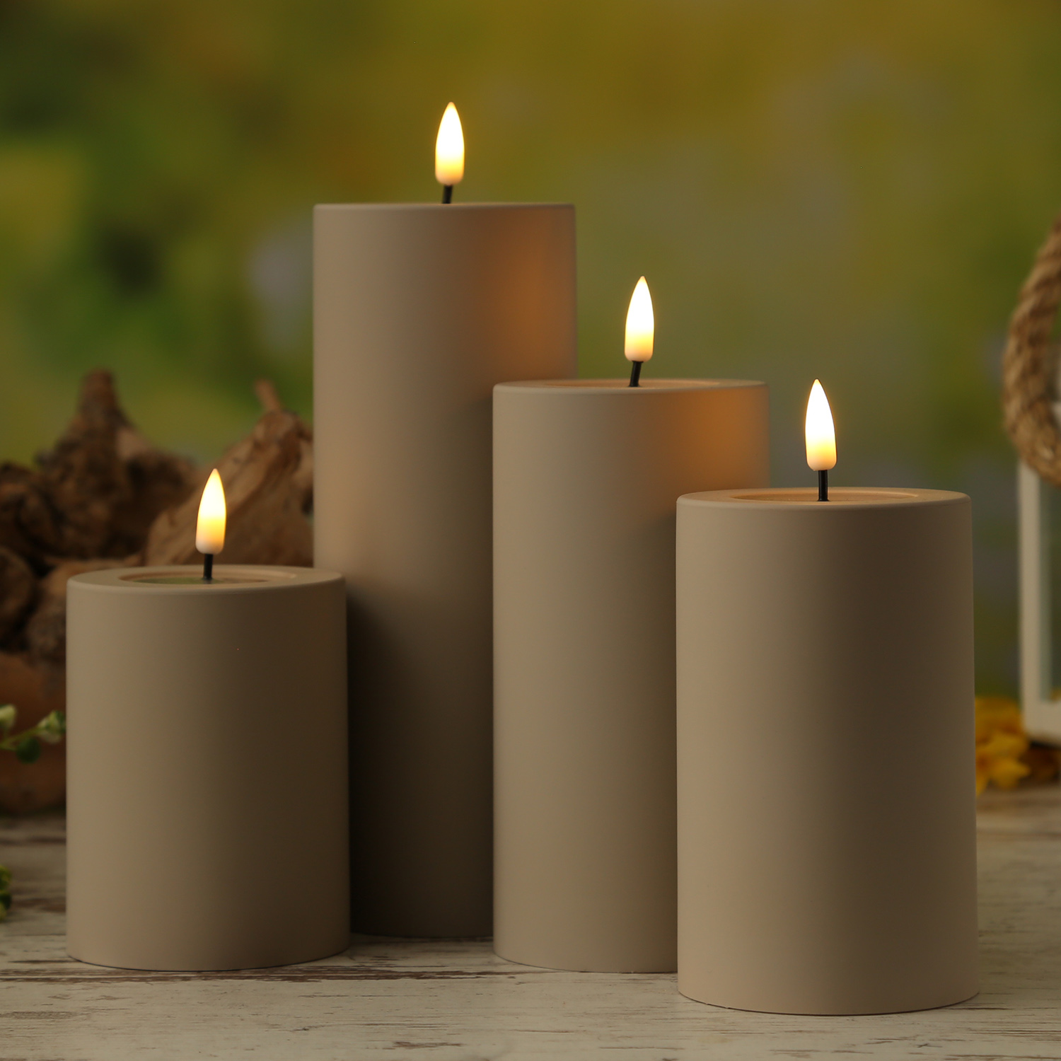 LED Stumpenkerze MIA - Kunststoff - 3D Flamme - H: 10cm - D: 7,5cm - für Außen - sand LED Stumpenkerze MIA - Kunststoff - 3D Flamme - H: 10cm - D: 7,5cm - für Außen - sand
