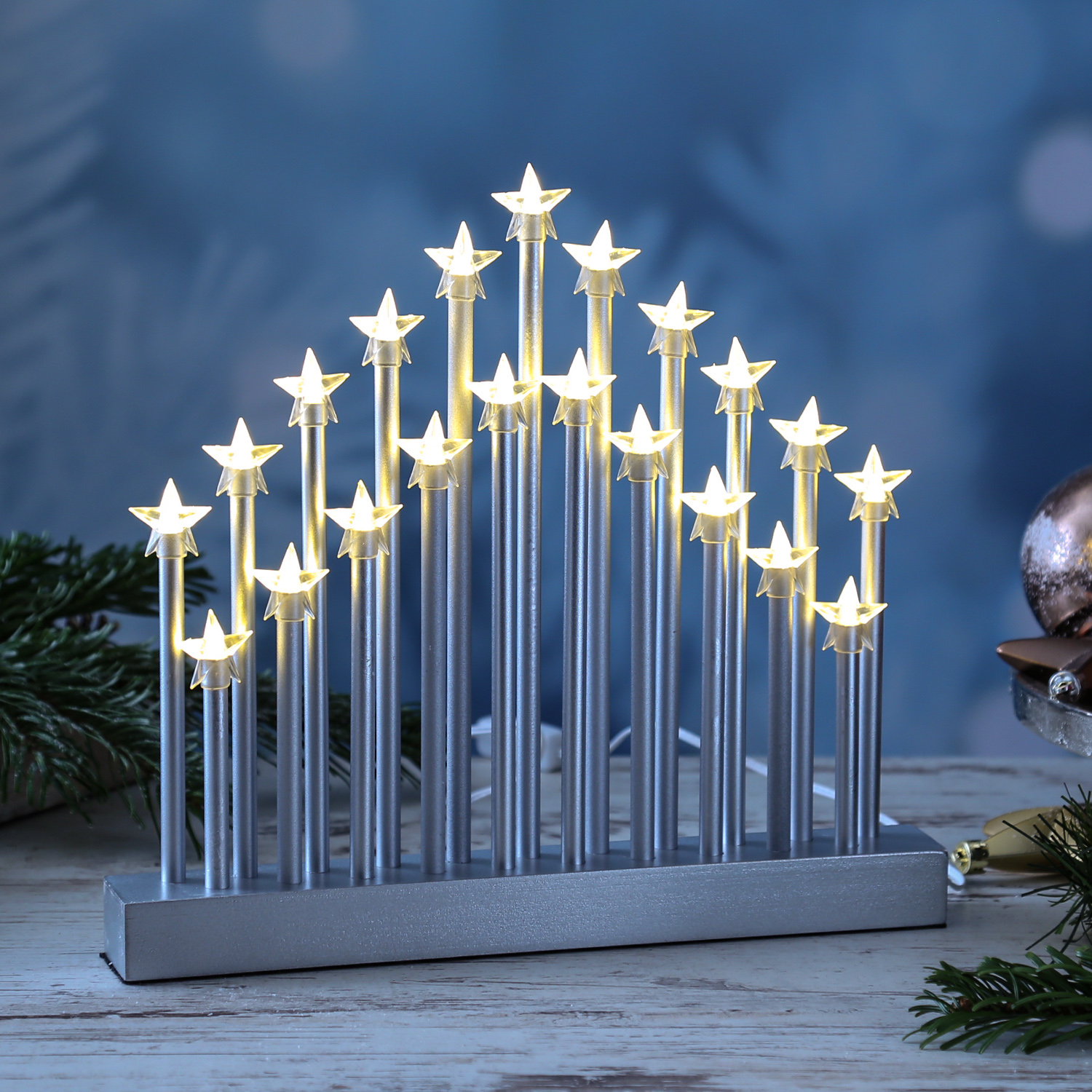 LED Fensterleuchter STERNE - 21 warmweiße LED - L: 26,5cm - H: 28,5cm - silber