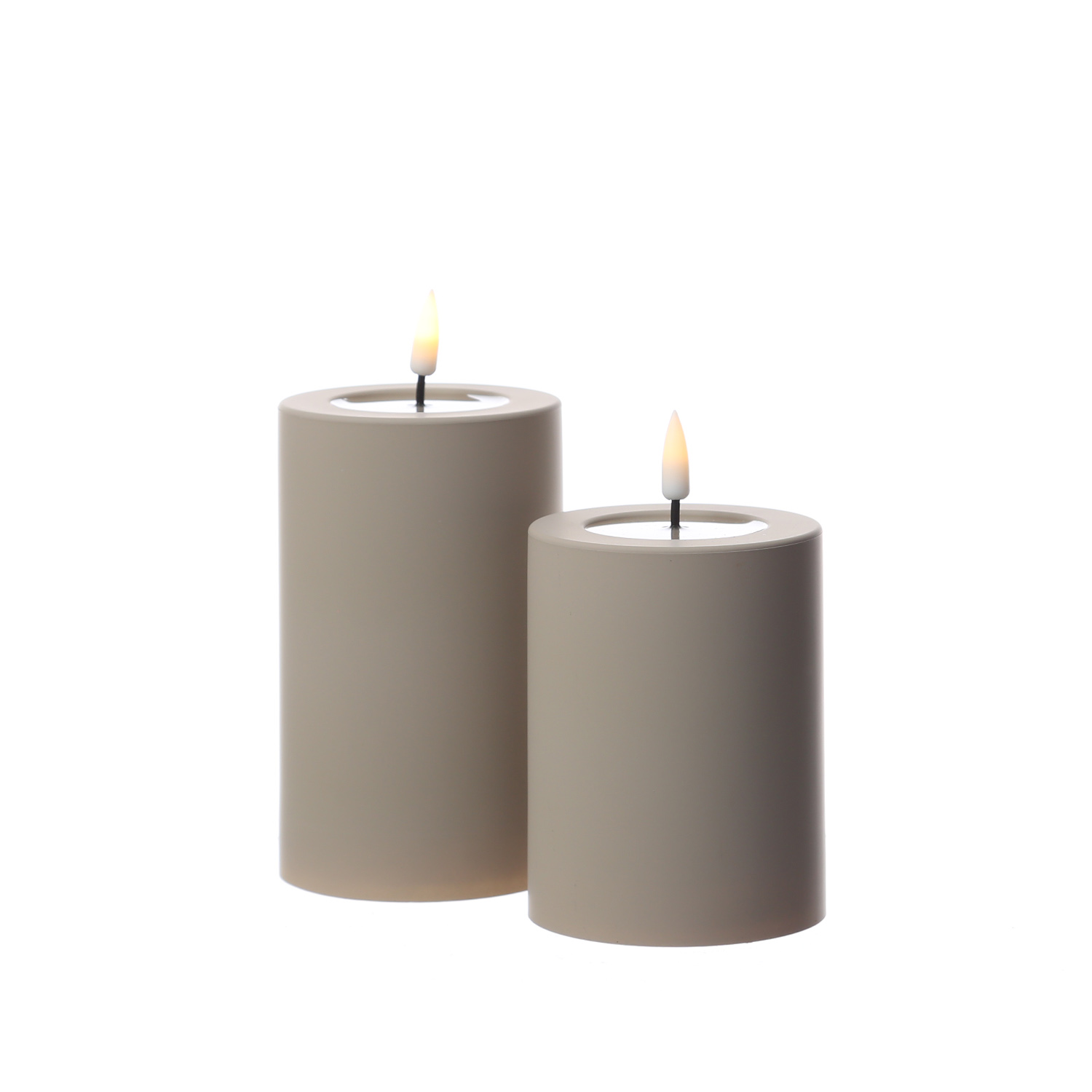 LED Stumpenkerze MIA - Kunststoff - 3D Flamme - H: 10cm - D: 7,5cm - für Außen - sand LED Stumpenkerze MIA - Kunststoff - 3D Flamme - H: 10cm - D: 7,5cm - für Außen - sand