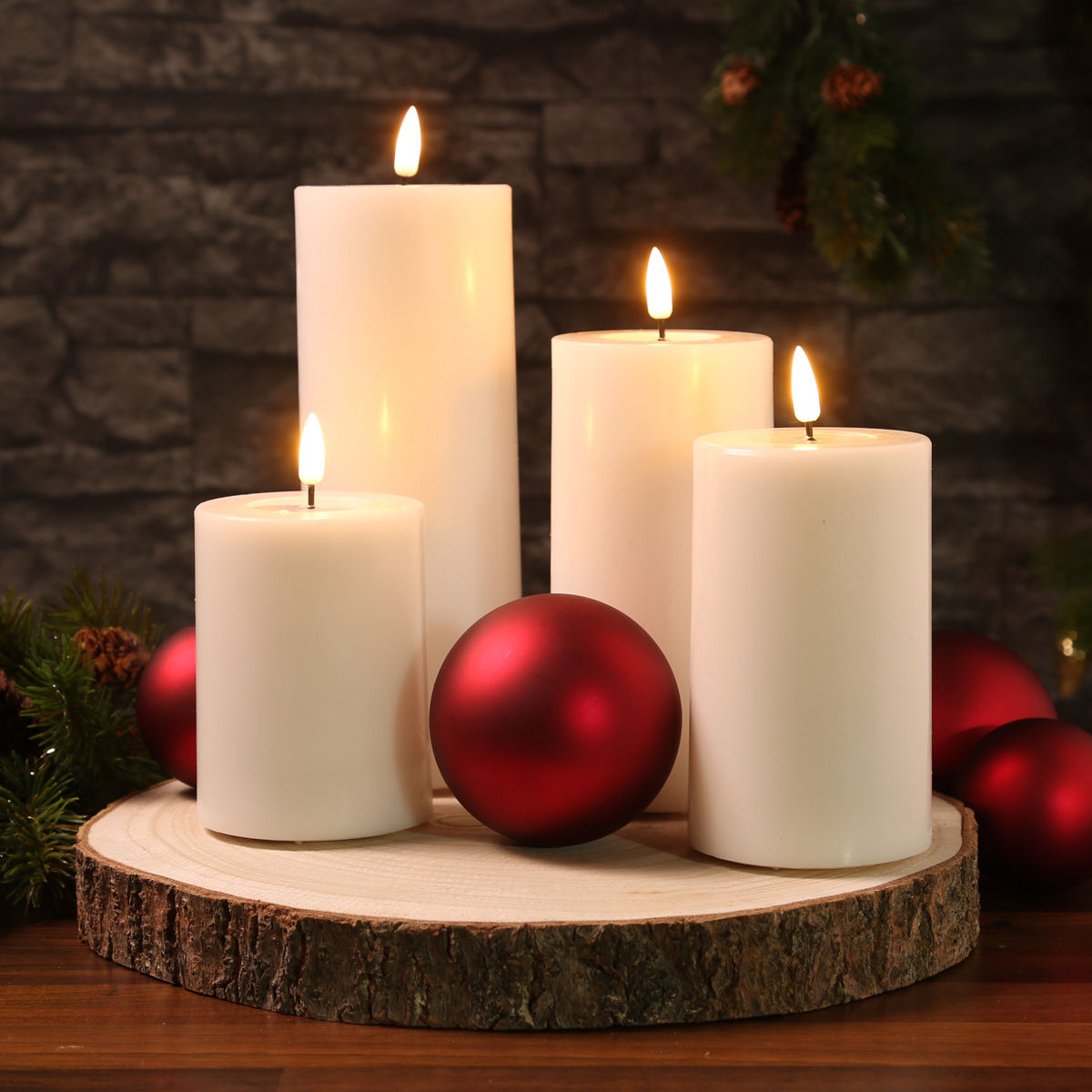 LED Stumpenkerze MIA - Echtwachs - realistische 3D Flamme - H: 10cm - Batteriebetrieb - weiß