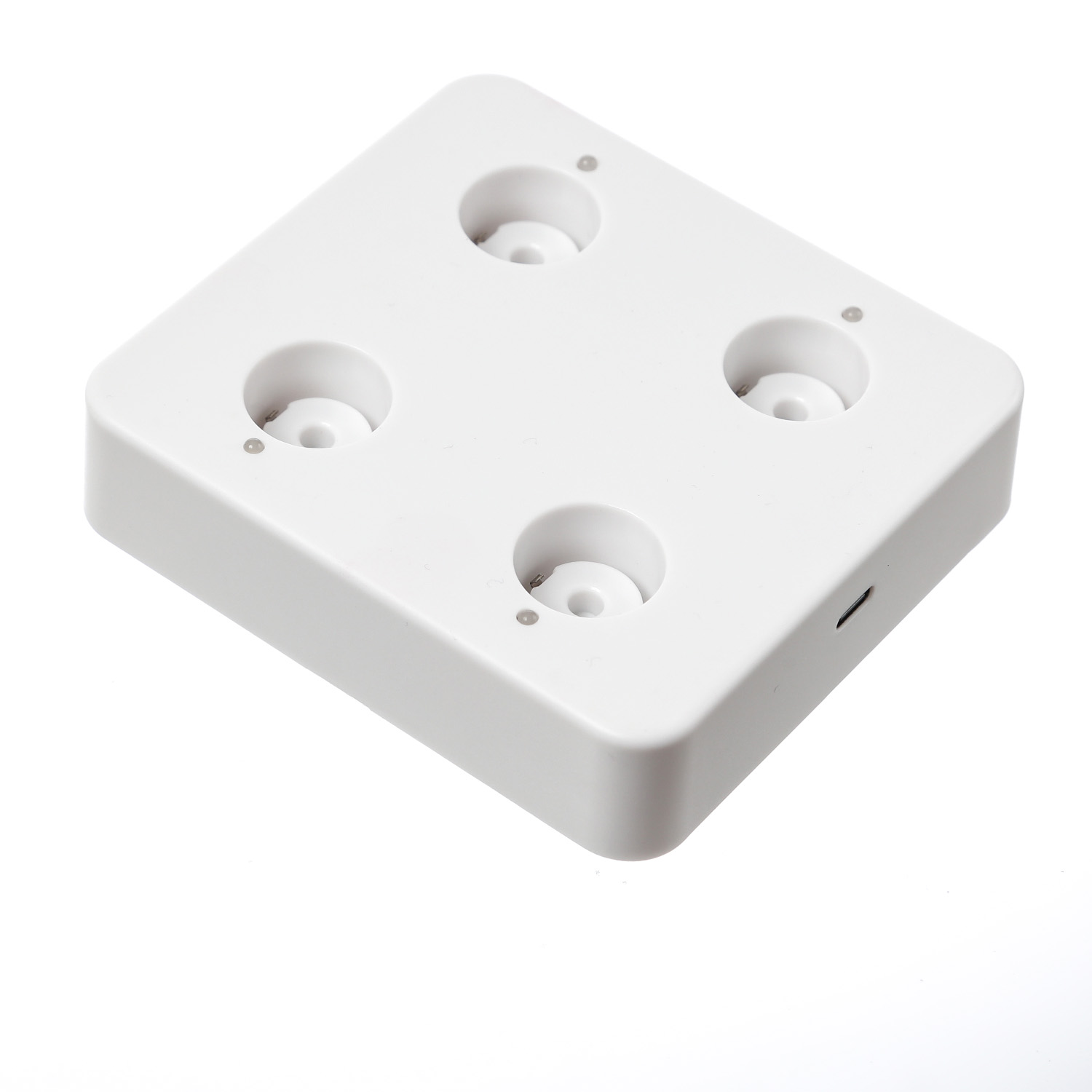 LED Stabkerzen LISA - Echtwachs - mit Ladestation - inkl. Fernbedienung - H: 25cm - rot - 4er Set