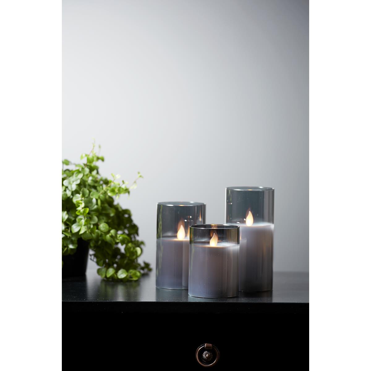 LED Kerze/Windlicht "Twinkle" - Echtwachs - mechanische Flamme - Timer - H: 12,5cm - rauchschwarz LED Kerze/Windlicht "Twinkle" - Echtwachs - mechanische Flamme - Timer - H: 12,5cm - rauchschwarz