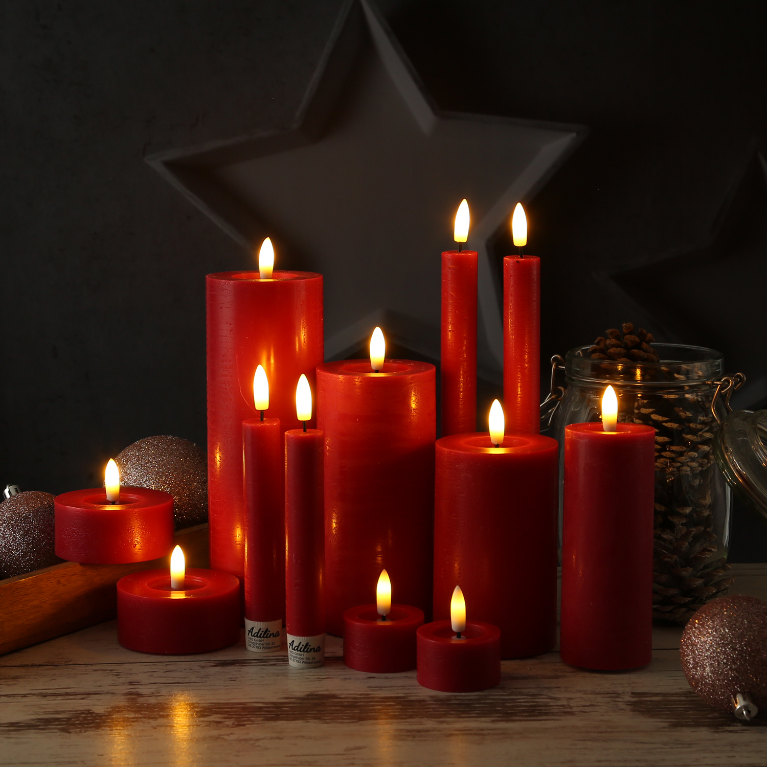 LED Stabkerzen LINA - Rustik-Optik - Echtwachs - 3D Flamme - H: 24cm - Timer - rot - 2er Set