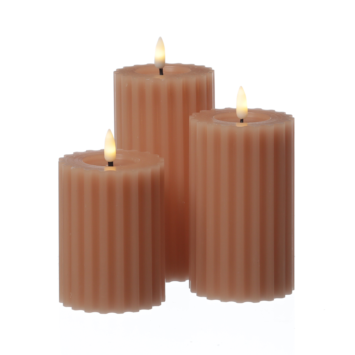 LED Kerze LIV - gerillt - Echtwachs - warmweiße 3D Flamme - H: 17,5cm - D: 7,5cm - Timer - altrosa LED Kerze LIV - gerillt - Echtwachs - warmweiße 3D Flamme - H: 17,5cm - D: 7,5cm - Timer - altrosa