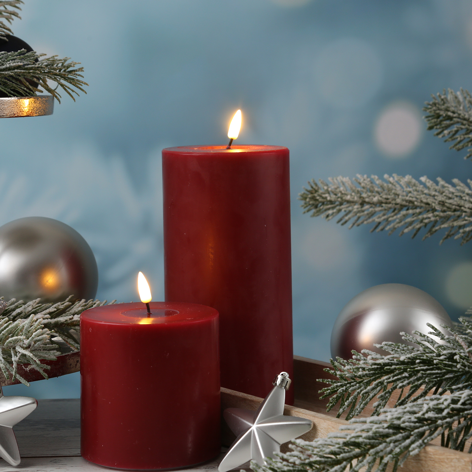 LED Stumpenkerze MIA - Echtwachs - realistische 3D Flamme - H: 20cm - D: 10cm - bordeauxrot