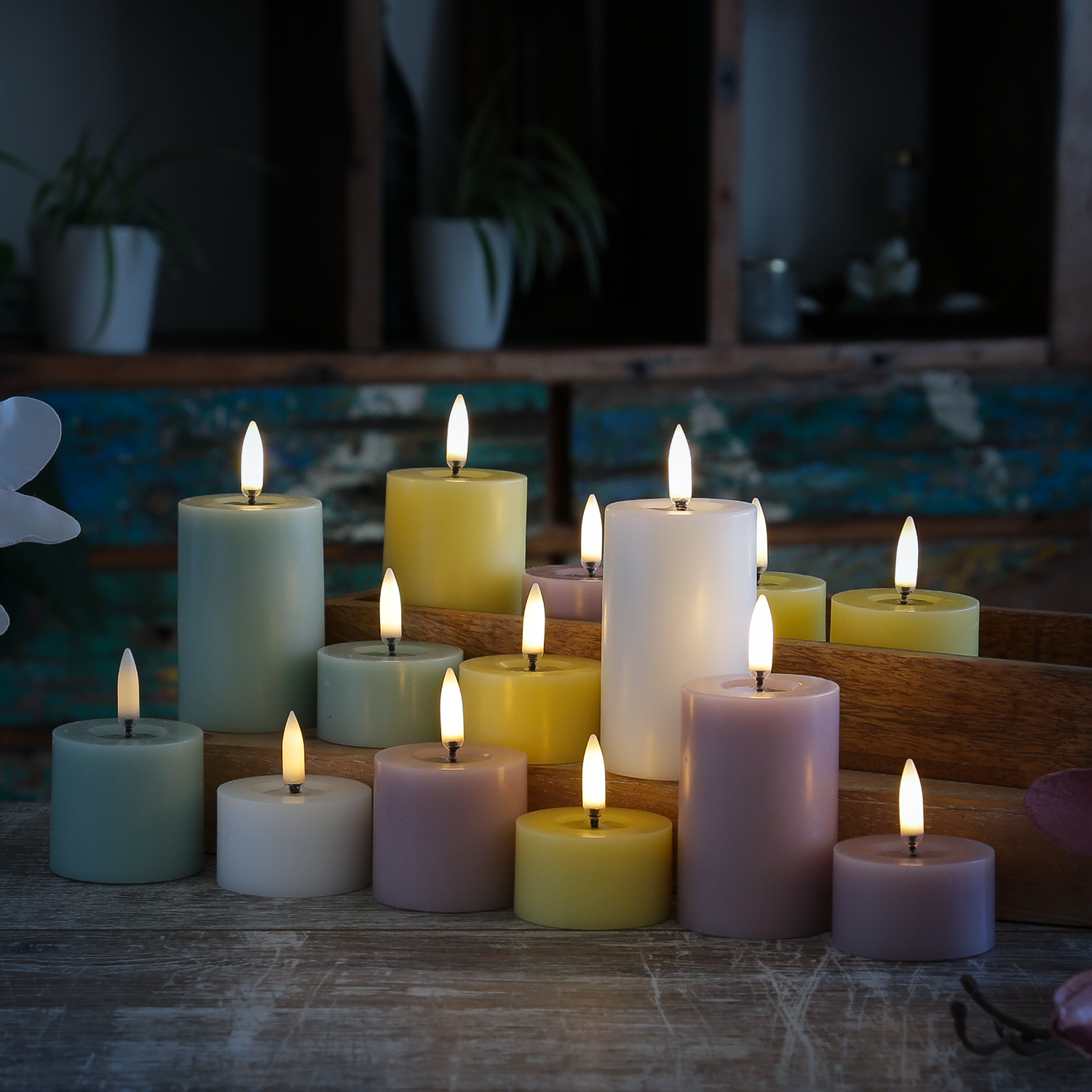 LED Mini Kerze THEA - Echtwachs - Wachsspiegel - D: 5cm - H: 7,5cm - Timer - salbeigrün LED Mini Kerze THEA - Echtwachs - Wachsspiegel - D: 5cm - H: 7,5cm - Timer - salbeigrün