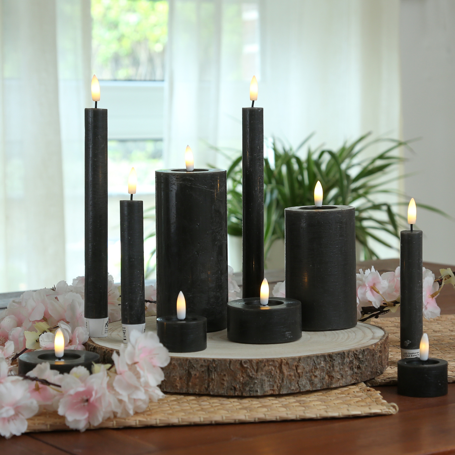 LED Maxi Teelichter LINA - Rustik-Optik - Echtwachs - Timer - D: 7cm - H: 6cm - schwarz - 2 Stück
