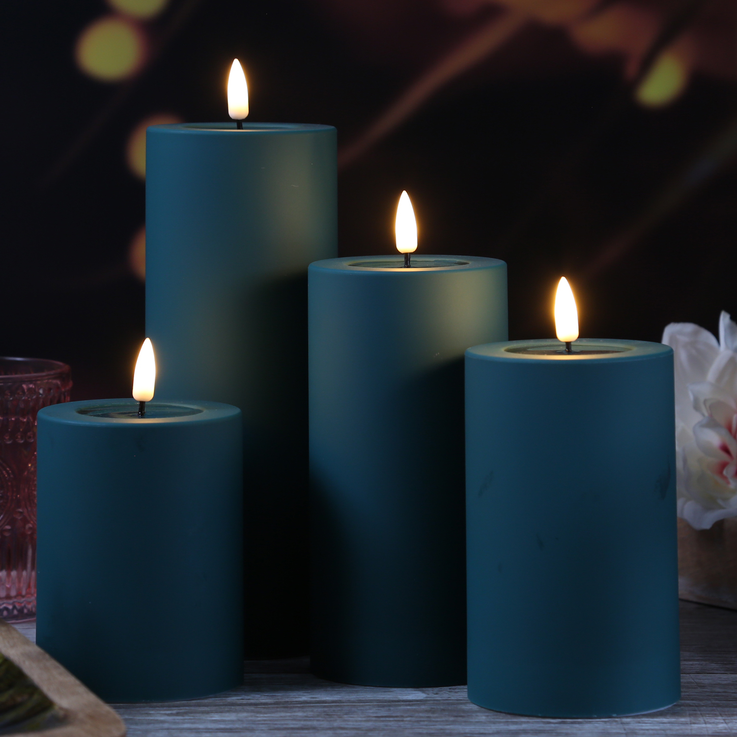 LED Stumpenkerze MIA - Kunststoff - realistische 3D Flamme - H: 20cm - für Außen - dunkelgrün