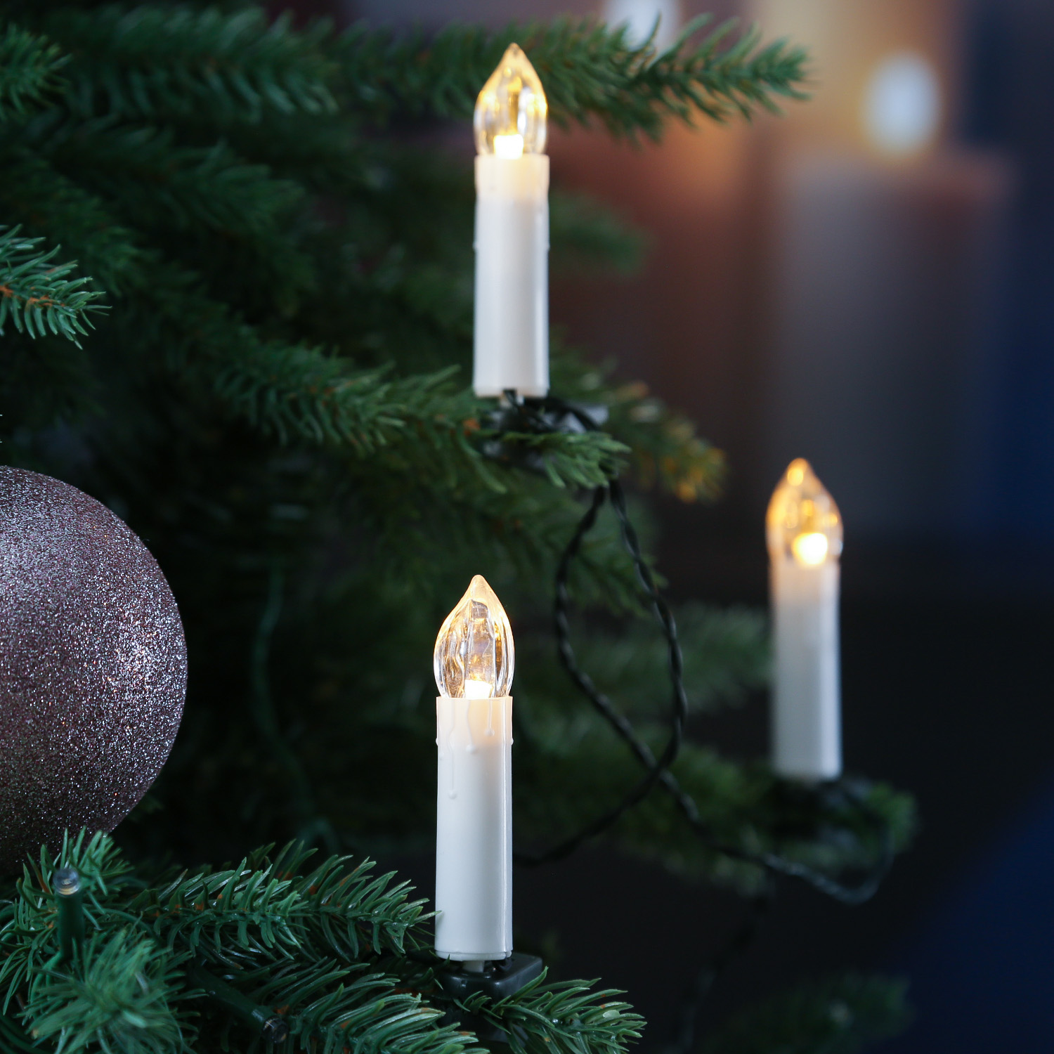 LED Kerzenlichterkette - 30 Christbaumkerzen - Weihnachtsbaumlichterkette - L: 7,25m - für Innen LED Kerzenlichterkette - 30 Christbaumkerzen - Weihnachtsbaumlichterkette - L: 7,25m - für Innen