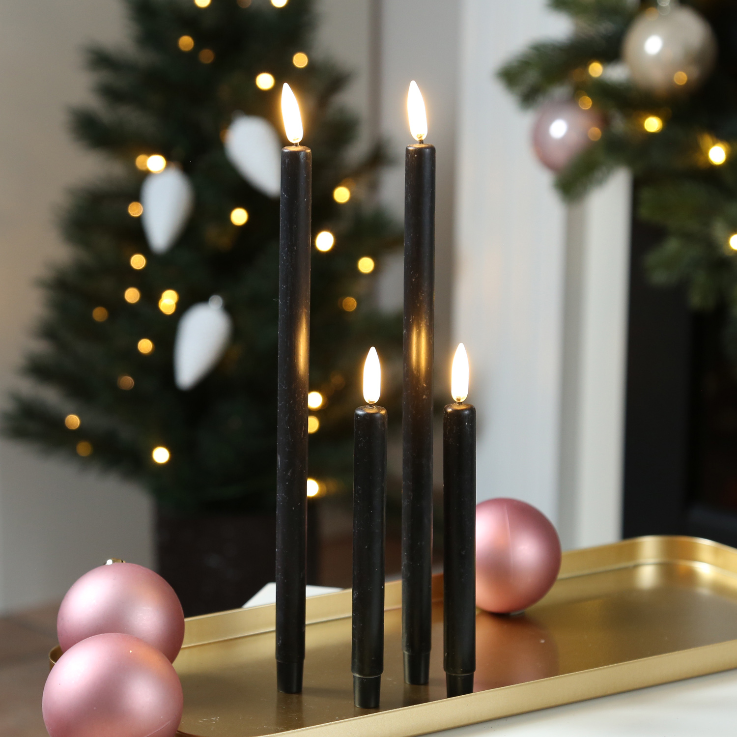 LED Stabkerzen THEA - dünne Tafelkerzen - Echtwachs - H: 16,6cm - D: 1,3cm - schwarz - 2 Stück LED Stabkerzen THEA - dünne Tafelkerzen - Echtwachs - H: 16,6cm - D: 1,3cm - schwarz - 2 Stück