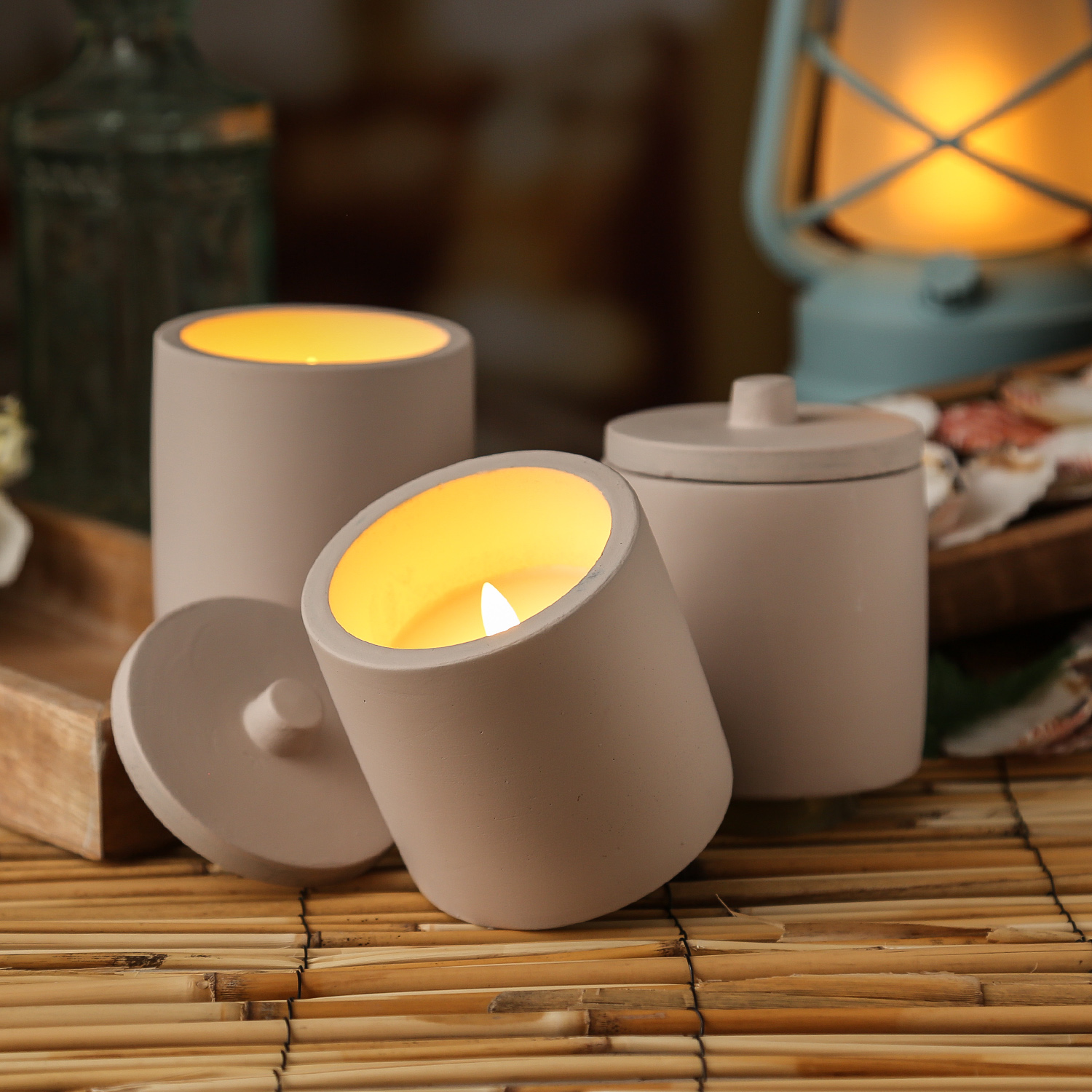 LED Kerzen im Topf - mit Deckel - Betonoptik - Timer - H: 10cm D: 8cm - weiß - 3er Set LED Kerzen im Topf - mit Deckel - Betonoptik - Timer - H: 10cm D: 8cm - weiß - 3er Set