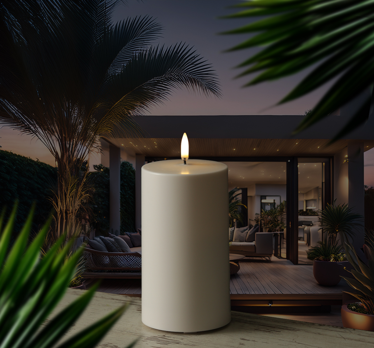 LED Kerze THEA - Kunststoff - Timer - H: 20cm - D: 8,4cm - bis zu 2500 Std.  - für Außen - weiß LED Kerze THEA - Kunststoff - Timer - H: 20cm - D: 8,4cm - bis zu 2500 Std.  - für Außen - weiß