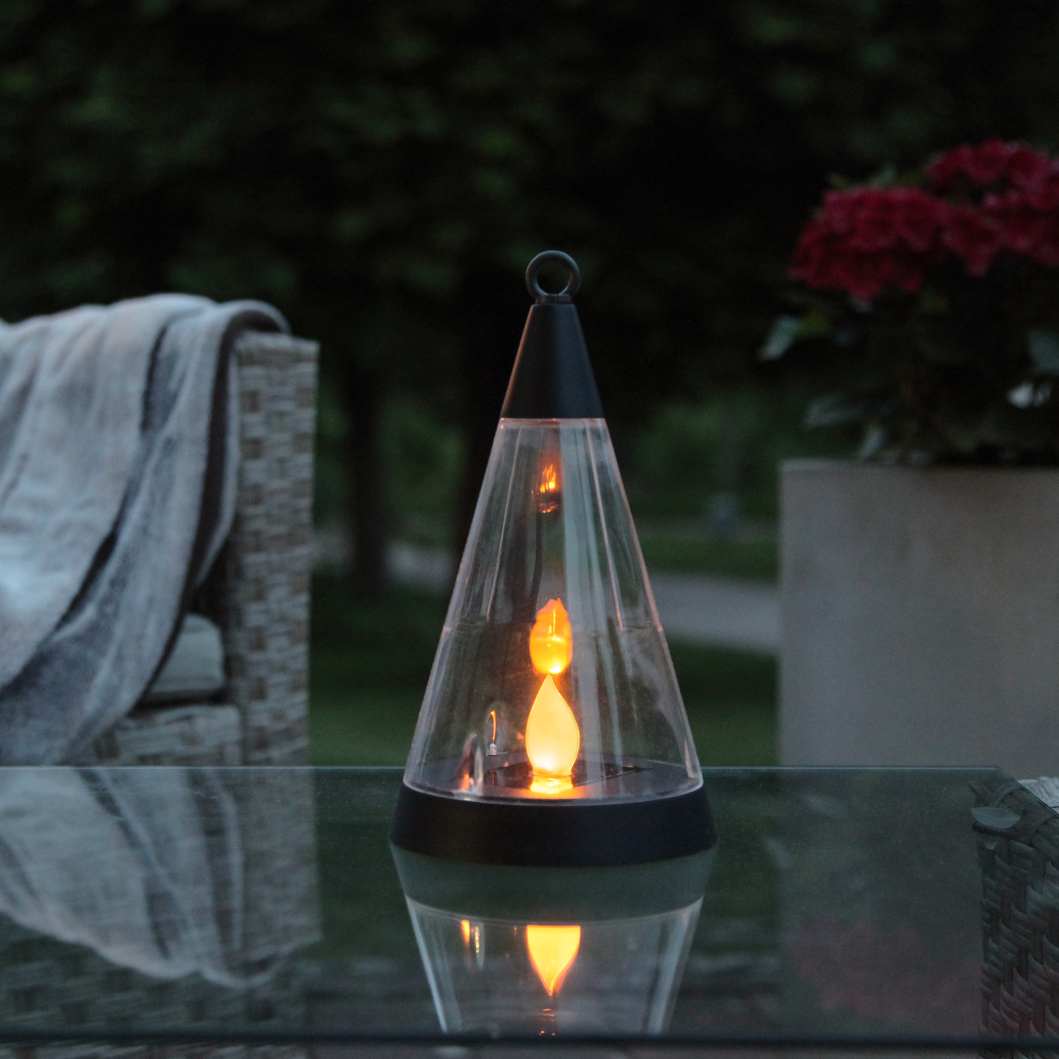 LED Solar Laterne Pisa - 3in1 - Laterne/Windlicht/Spieß - gelbe LED - H: 70cm - Dämmerungssensor LED Solar Laterne Pisa - 3in1 - Laterne/Windlicht/Spieß - gelbe LED - H: 70cm - Dämmerungssensor