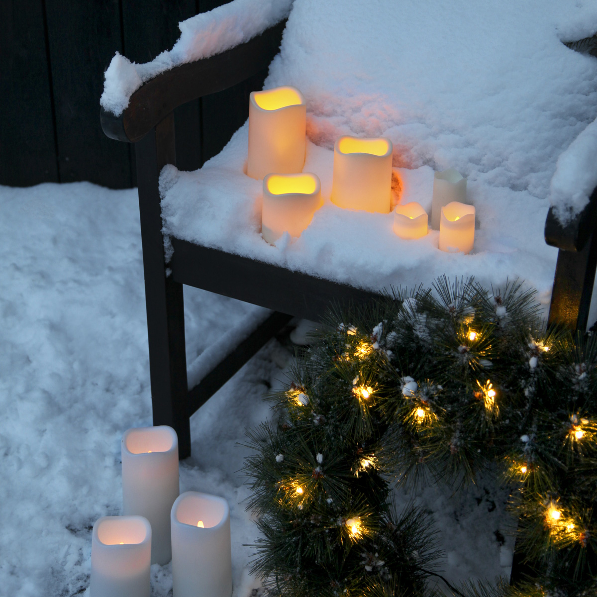 LED Stumpenkerze "Paul" - flackernde LED - H: 7,5cm - Batteriebetrieb - Timer - outdoor - creme