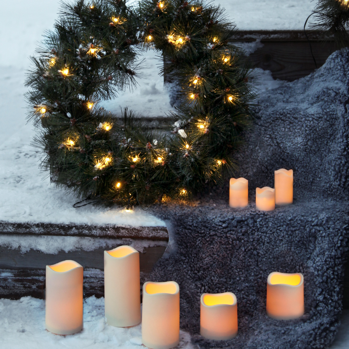 LED Stumpenkerze "Paul" - flackernde LED - H: 11,5cm - Batteriebetrieb - Timer - outdoor - creme LED Stumpenkerze "Paul" - flackernde LED - H: 11,5cm - Batteriebetrieb - Timer - outdoor - creme