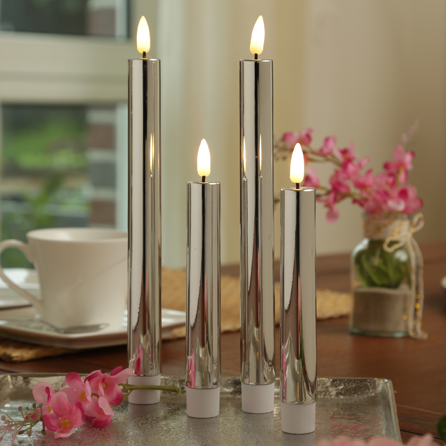 LED Stabkerzen - Tafelkerzen aus Kunststoff - H- 17cm - Timer - silber glänzend - 2er Set LED Stabkerzen - Tafelkerzen aus Kunststoff - H- 17cm - Timer - silber glänzend - 2er Set