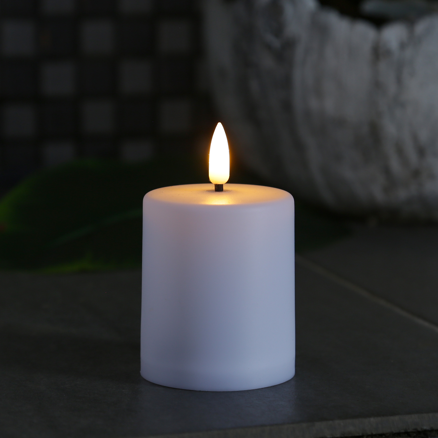 LED Mini Kerzen/Grabkerzen - H: 10cm/D: 6,1cm - Timer/Sensor - für Innen/Außen - bis 1200h - 2er Set