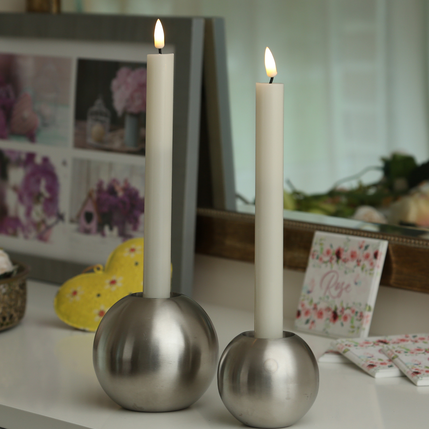 LED Stabkerzen MIA - Echtwachs - realistische 3D Flamme - H: 24cm - Batteriebetrieb - creme - 2 Stk LED Stabkerzen MIA - Echtwachs - realistische 3D Flamme - H: 24cm - Batteriebetrieb - creme - 2 Stk