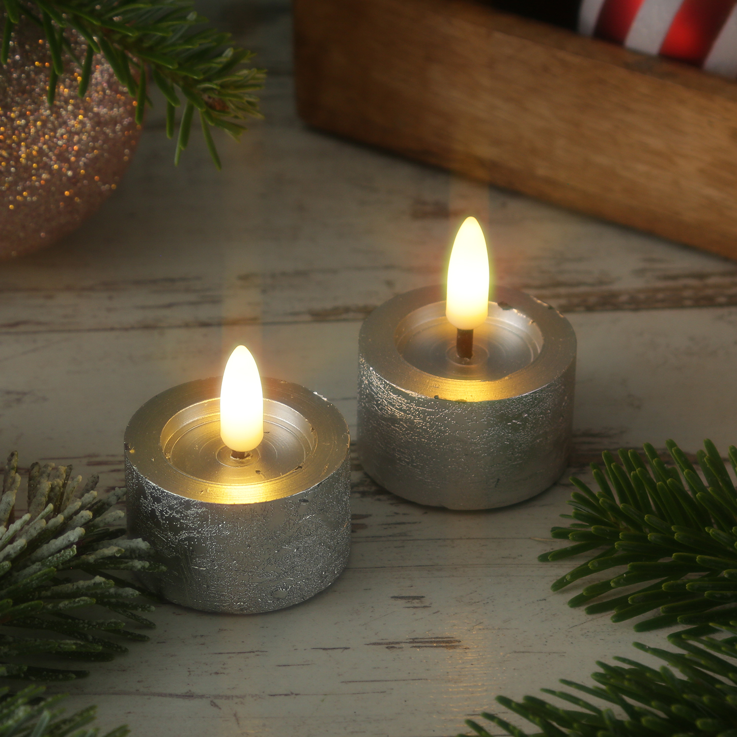 LED Teelichter LINA - Rustik-Optik - Echtwachs - Timer - mit Batterien - D: 4,4cm/H: 5cm - 2St. LED Teelichter LINA - Rustik-Optik - Echtwachs - Timer - mit Batterien - D: 4,4cm/H: 5cm - 2St.
