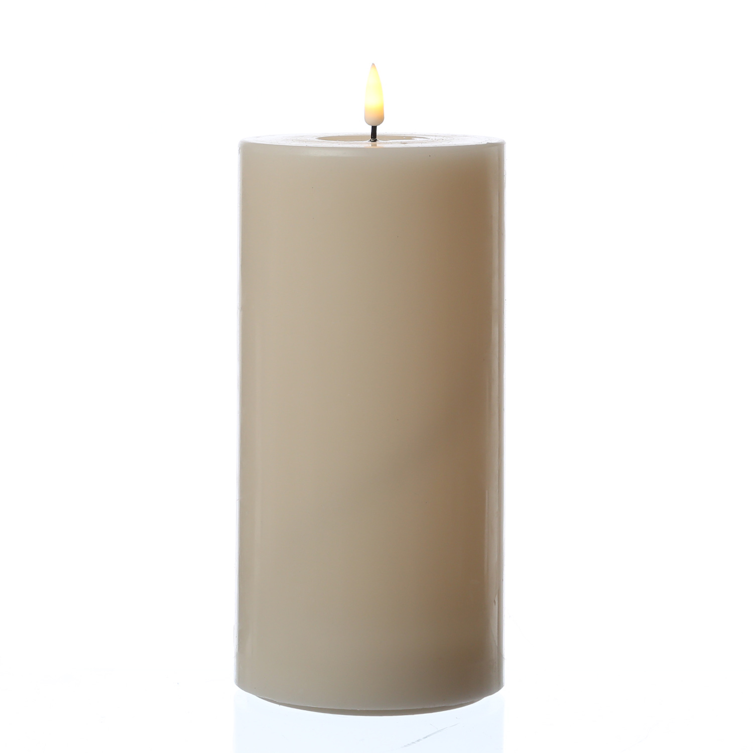 LED Stumpenkerze MIA - Echtwachs - realistische 3D Flamme - H: 20cm D:10cm - Batteriebetrieb - creme LED Stumpenkerze MIA - Echtwachs - realistische 3D Flamme - H: 20cm D:10cm - Batteriebetrieb - creme
