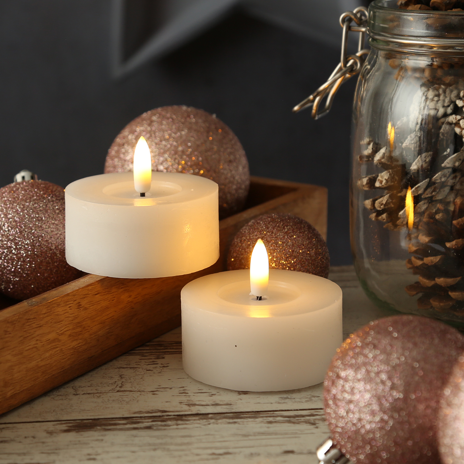 LED Maxi Teelichter LINA - Rustik-Optik - Echtwachs - Timer - D: 7cm - H: 6cm - weiß - 2 Stück