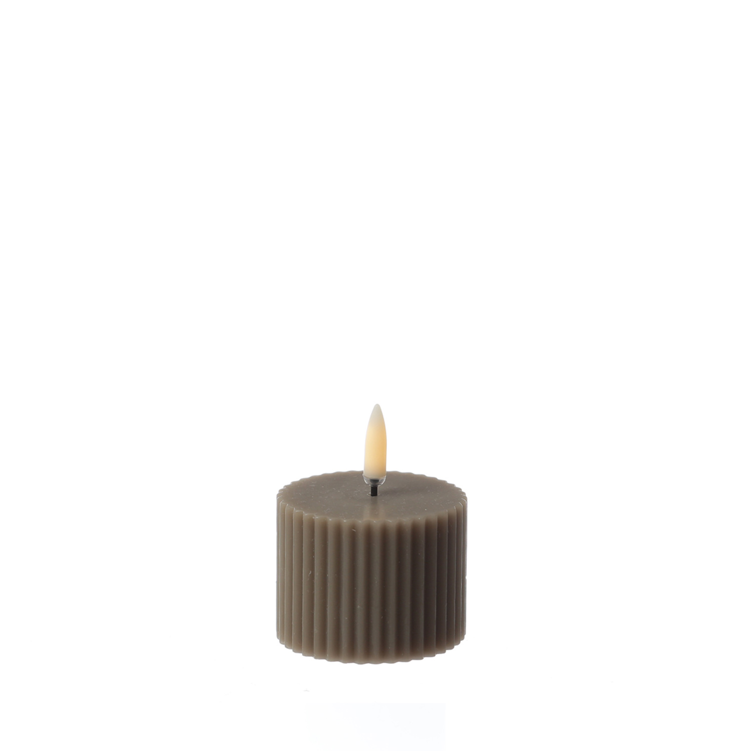 LED Mini Kerze THEA - mit Rillen - Echtwachs - 3D Flamme - D: 5,8cm - H: 4,5cm - Timer - sand/taupe