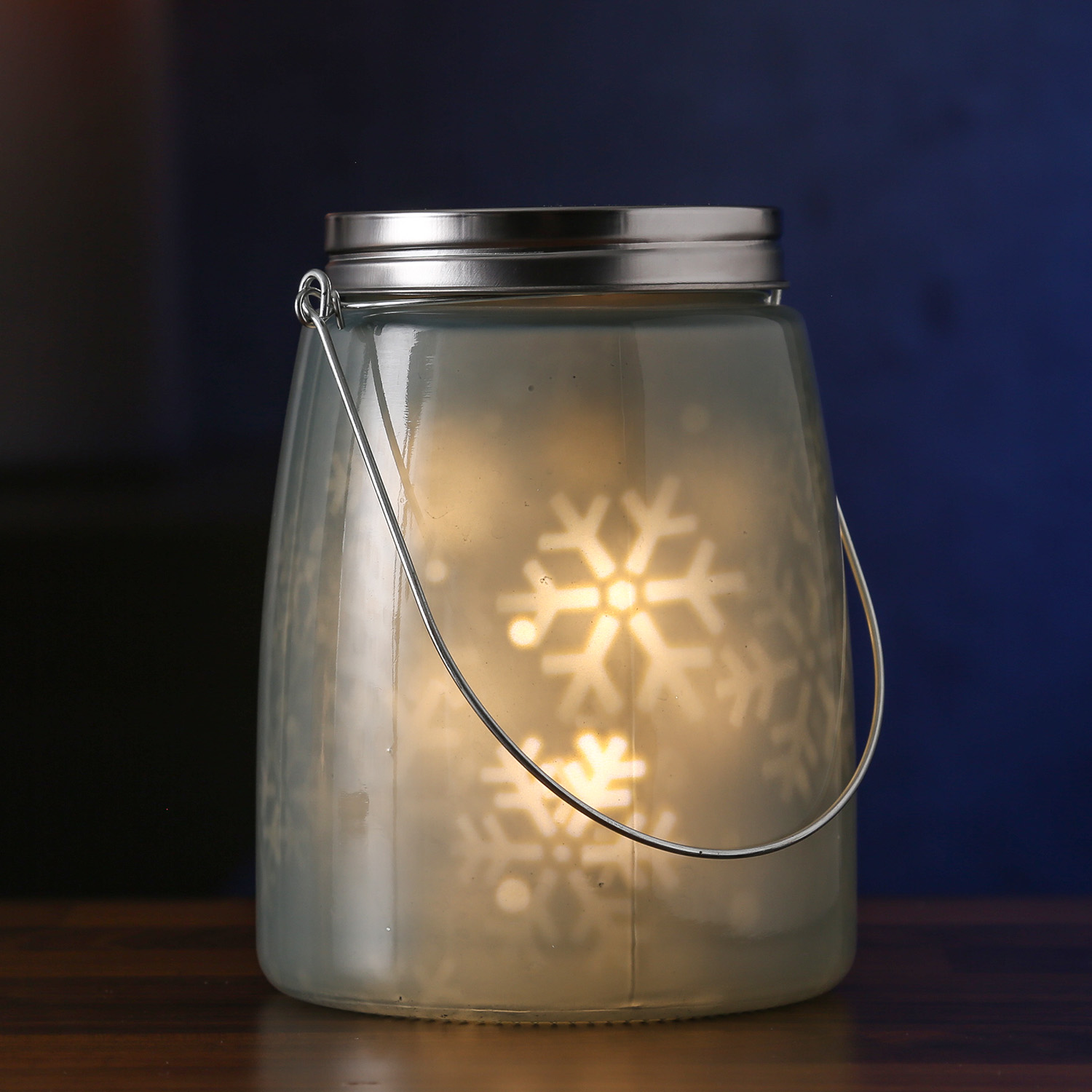 LED Dekoglas SNOW - rotierende Schneeflocken - 11 warmweiße LED - H: 16cm - indoor - blau LED Dekoglas SNOW - rotierende Schneeflocken - 11 warmweiße LED - H: 16cm - indoor - blau