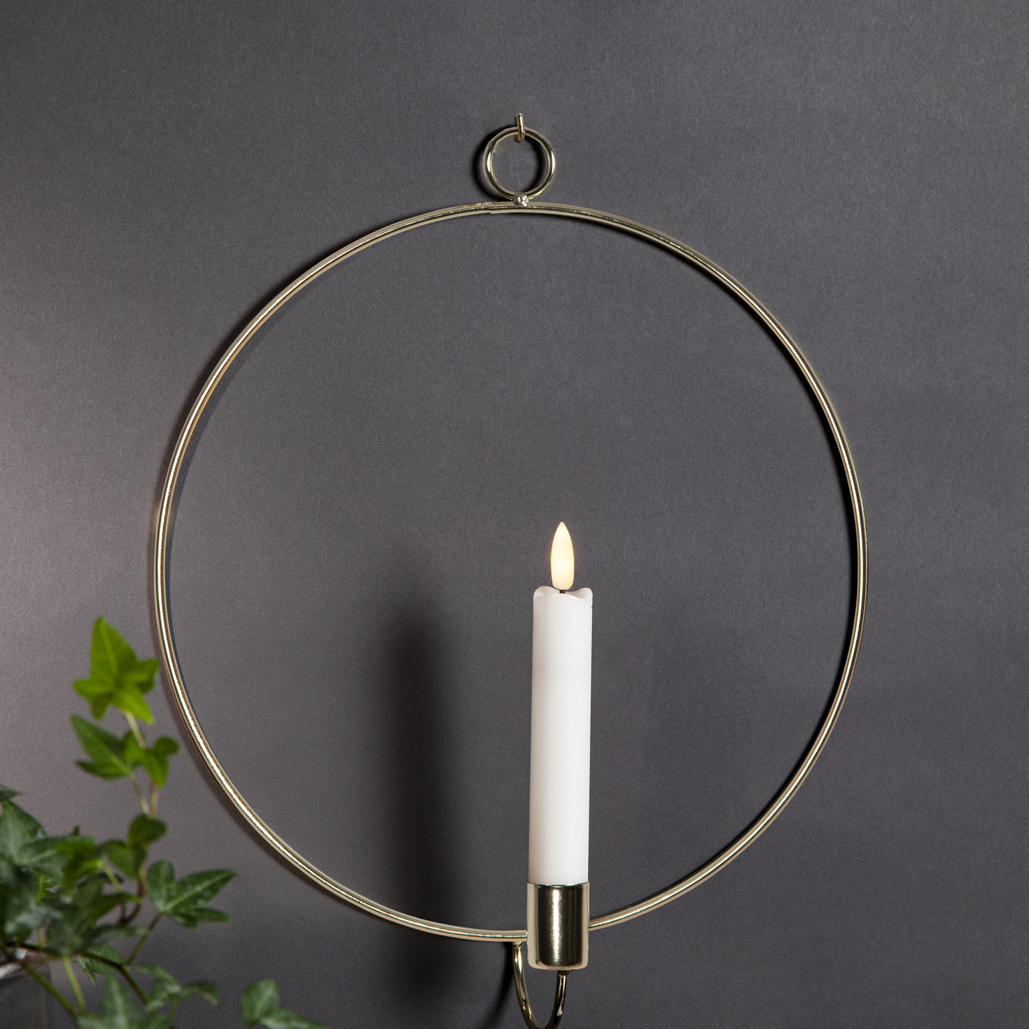 Dekoring mit LED Kerze Flamme - warmweiße LED - mit Wandöse - D: 28cm - Timer - Batterie - gold Dekoring mit LED Kerze Flamme - warmweiße LED - mit Wandöse - D: 28cm - Timer - Batterie - gold