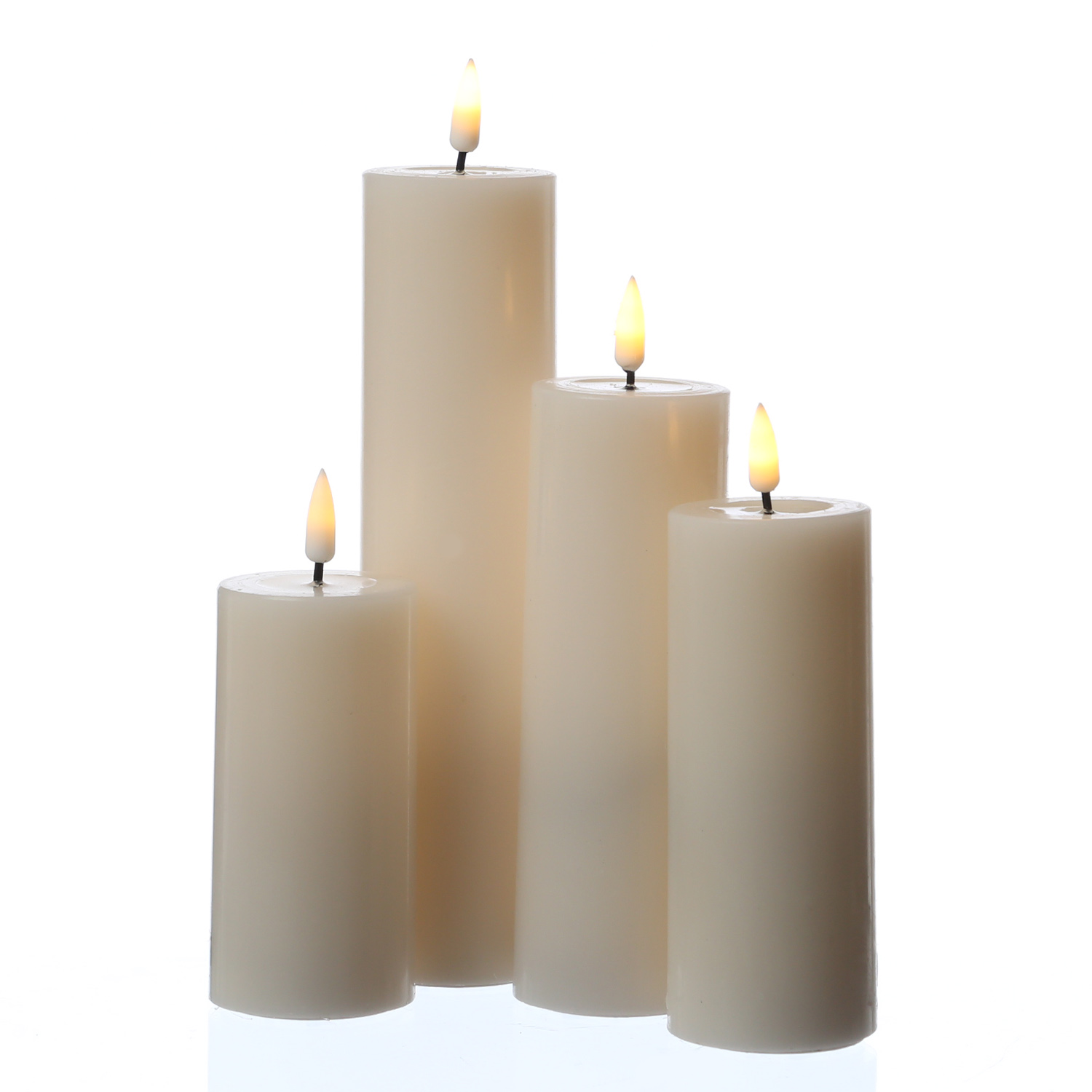 LED Stumpenkerze MIA - Echtwachs - realistische 3D Flamme - H: 10cm D: 5cm - Batterie - creme LED Stumpenkerze MIA - Echtwachs - realistische 3D Flamme - H: 10cm D: 5cm - Batterie - creme