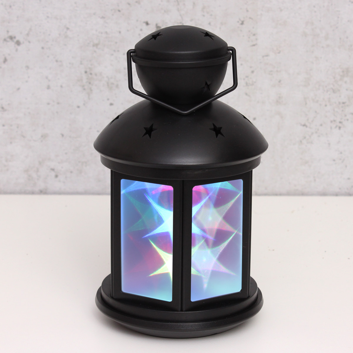 LED Laterne - farbiges bewegtes Sternenmuster - H: 22cm - Batteriebetrieb - schwarz LED Laterne - farbiges bewegtes Sternenmuster - H: 22cm - Batteriebetrieb - schwarz