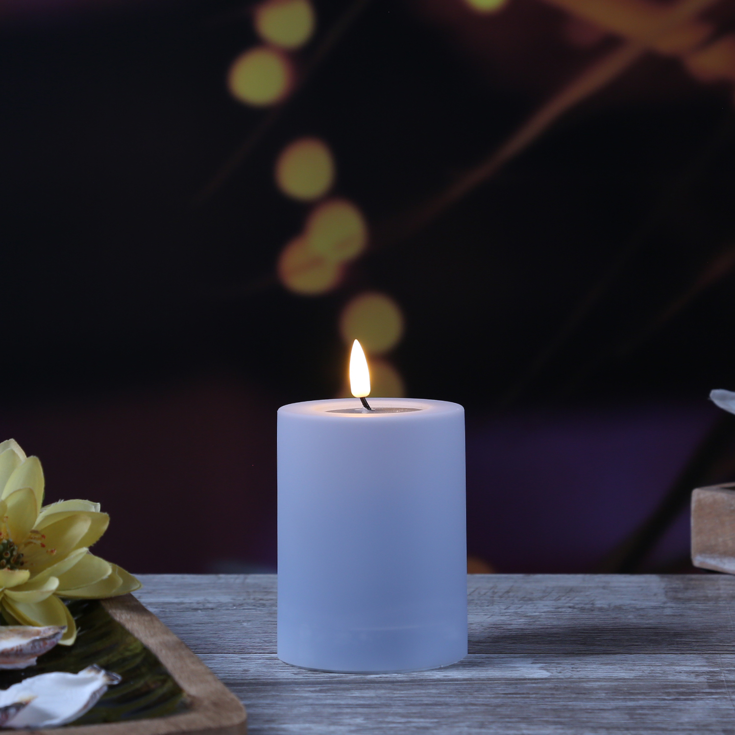 LED Stumpenkerze MIA - Kunststoff - realistische 3D Flamme - H: 10cm - outdoor - pastellblau LED Stumpenkerze MIA - Kunststoff - realistische 3D Flamme - H: 10cm - outdoor - pastellblau