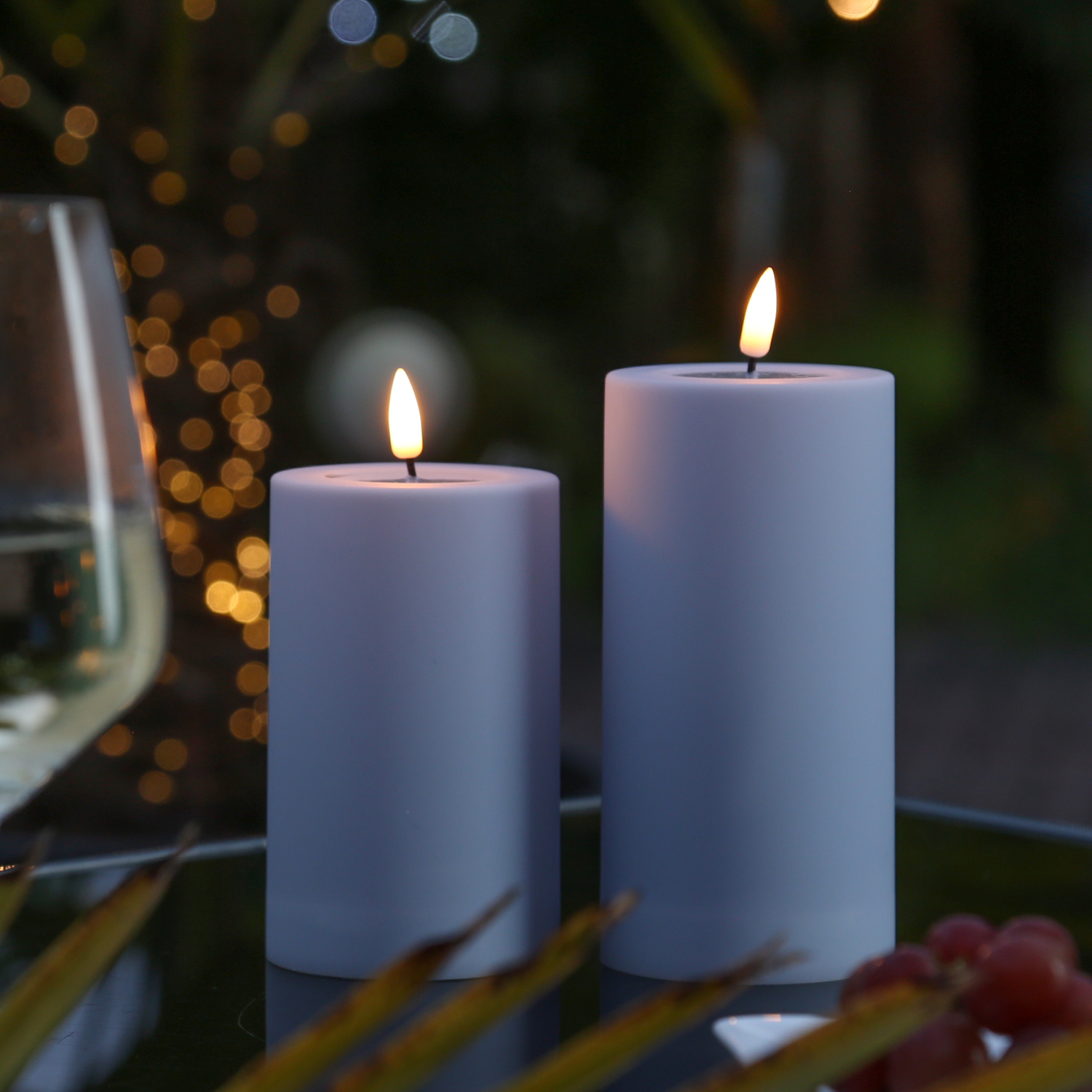 LED Stumpenkerze MIA - Kunststoff - realistische 3D Flamme - H: 12,5cm - outdoor - pastellblau LED Stumpenkerze MIA - Kunststoff - realistische 3D Flamme - H: 12,5cm - outdoor - pastellblau