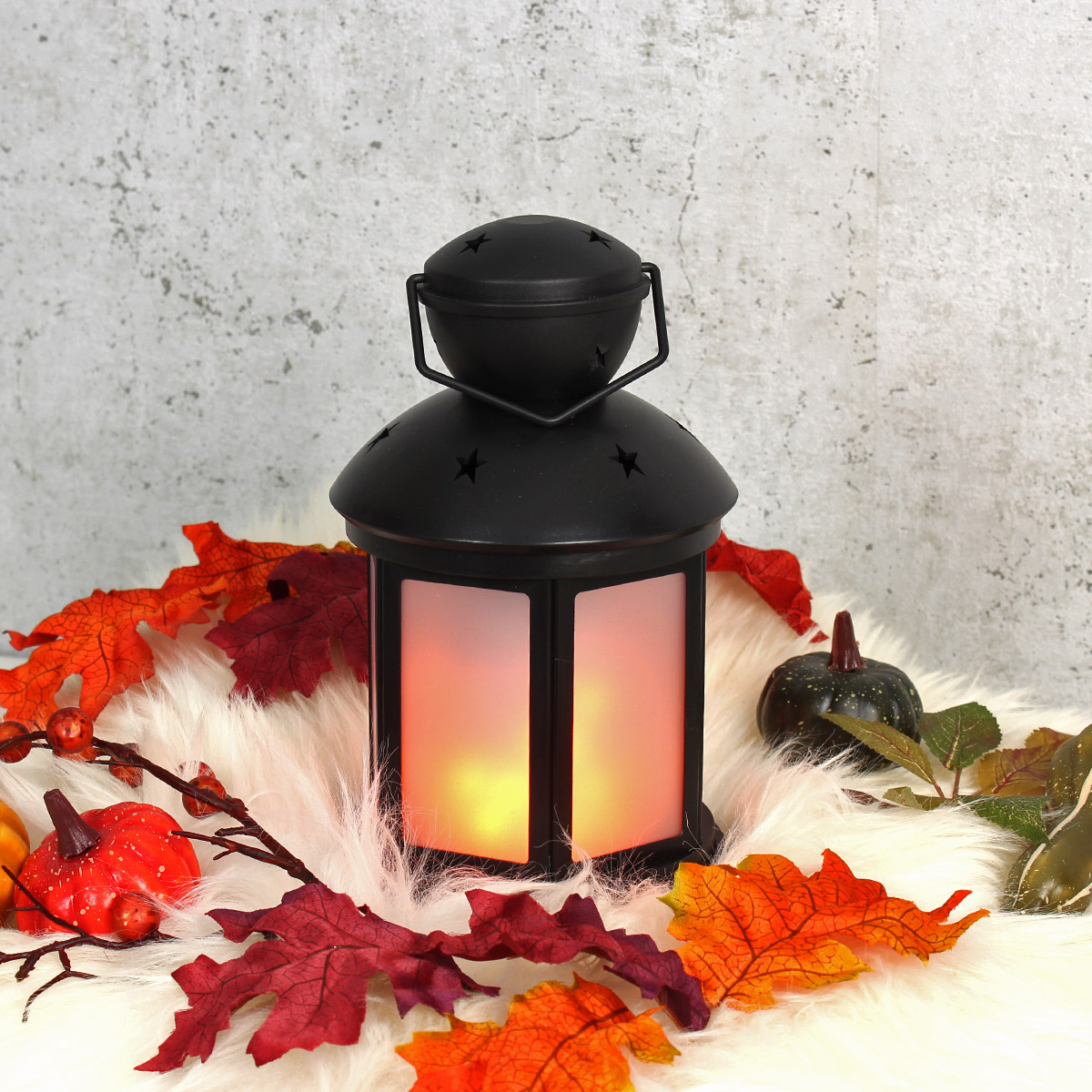 LED Laterne weiß - bewegter Flammeneffekt - H: 22cm - Batteriebetrieb - schwarz LED Laterne weiß - bewegter Flammeneffekt - H: 22cm - Batteriebetrieb - schwarz