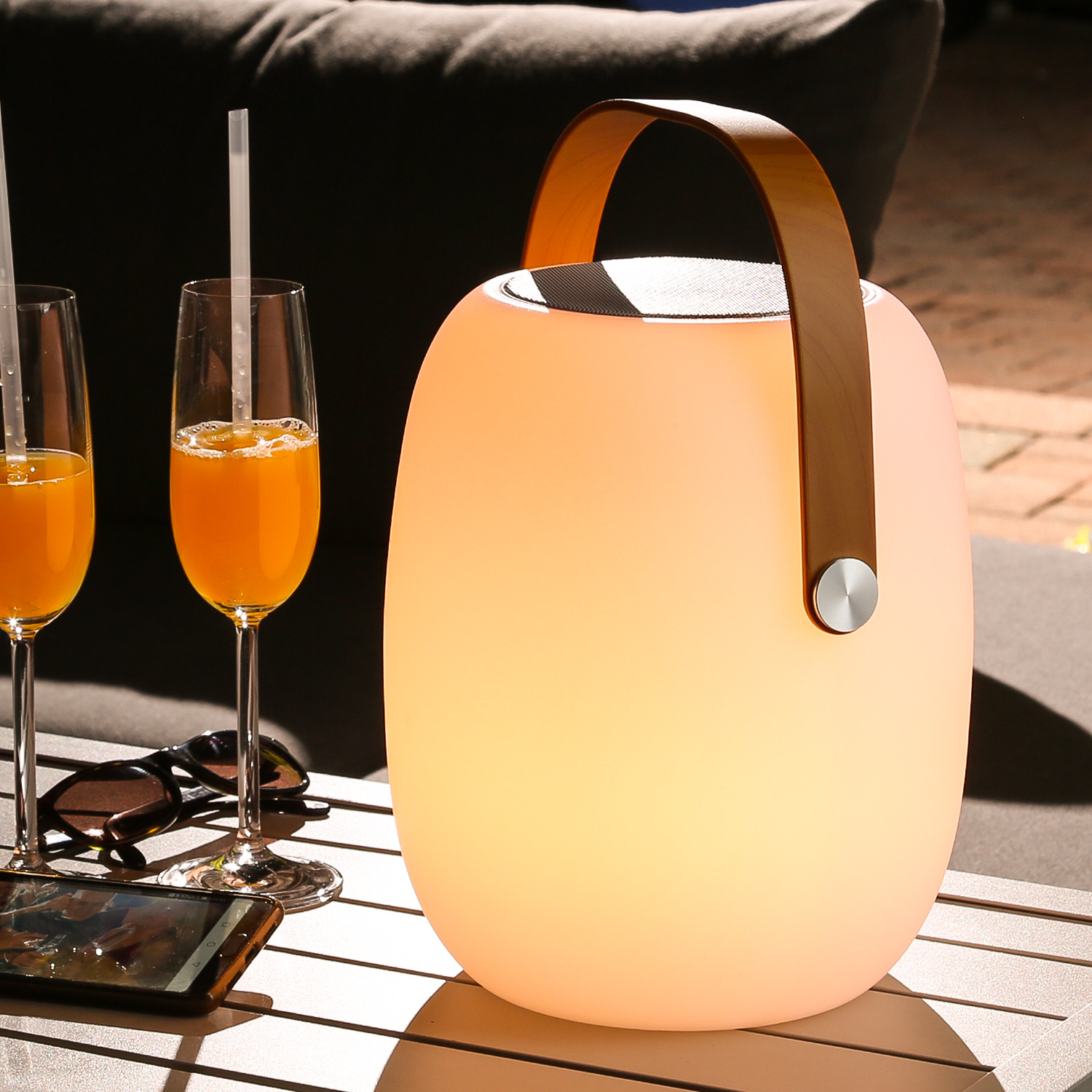 LED Lautsprecher - Gartenlautsprecher - Bluetooth - 9 warmweiße LED - H: 32cm - Outdoor LED Lautsprecher - Gartenlautsprecher - Bluetooth - 9 warmweiße LED - H: 32cm - Outdoor